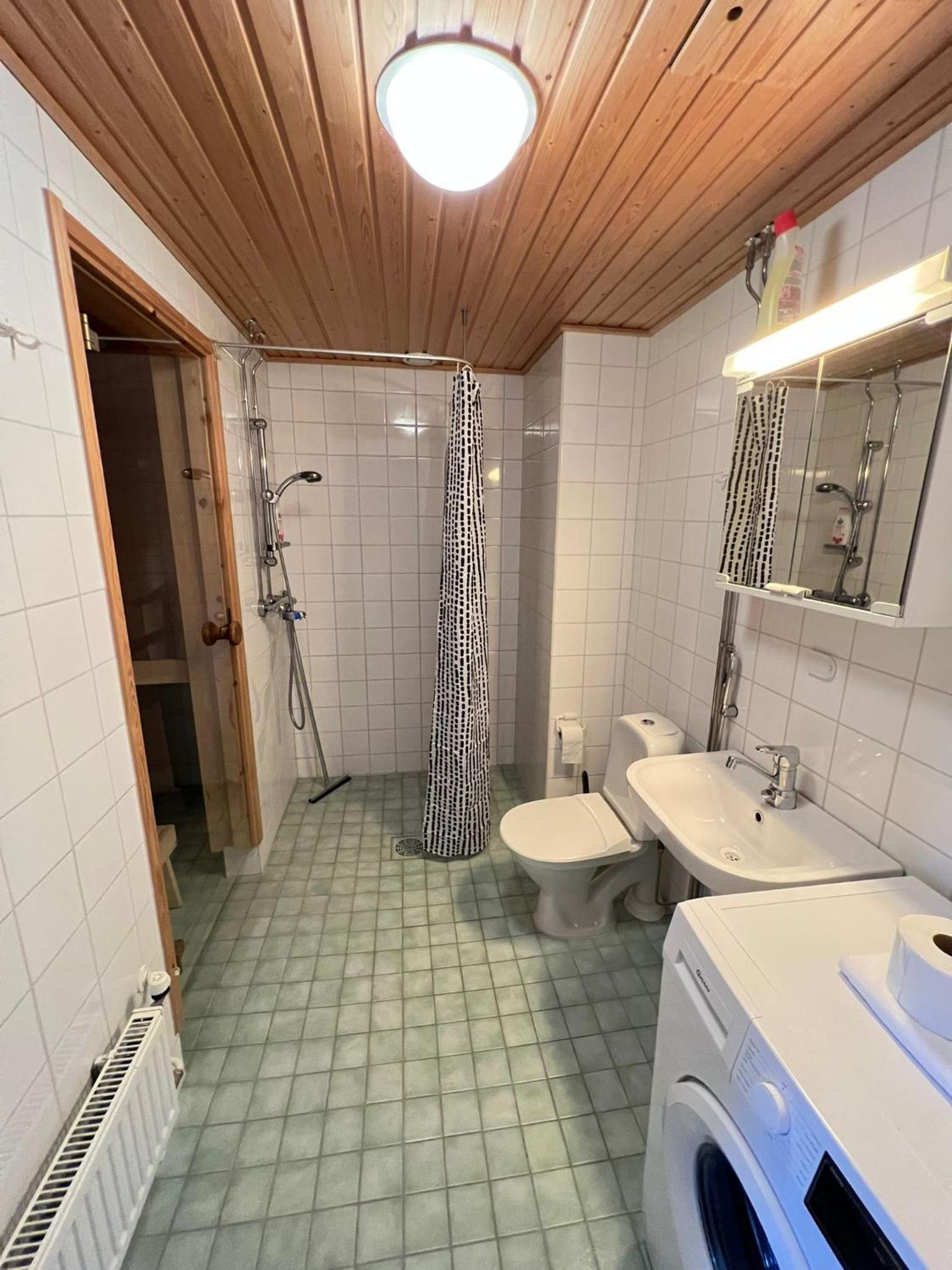 One-Bedroom Apartment with Sauna photo 3