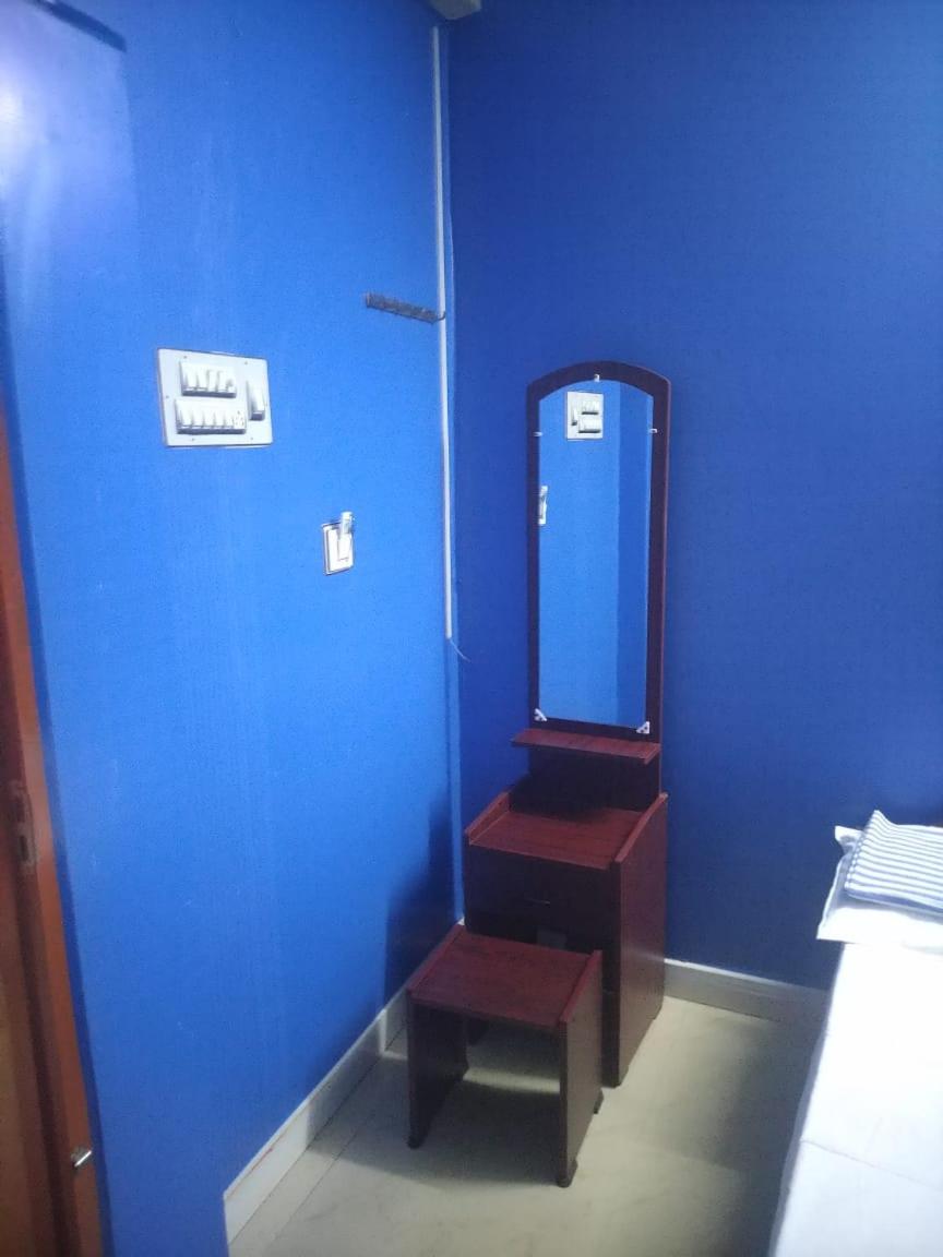 Standard Double Room with Fan - Photo 4