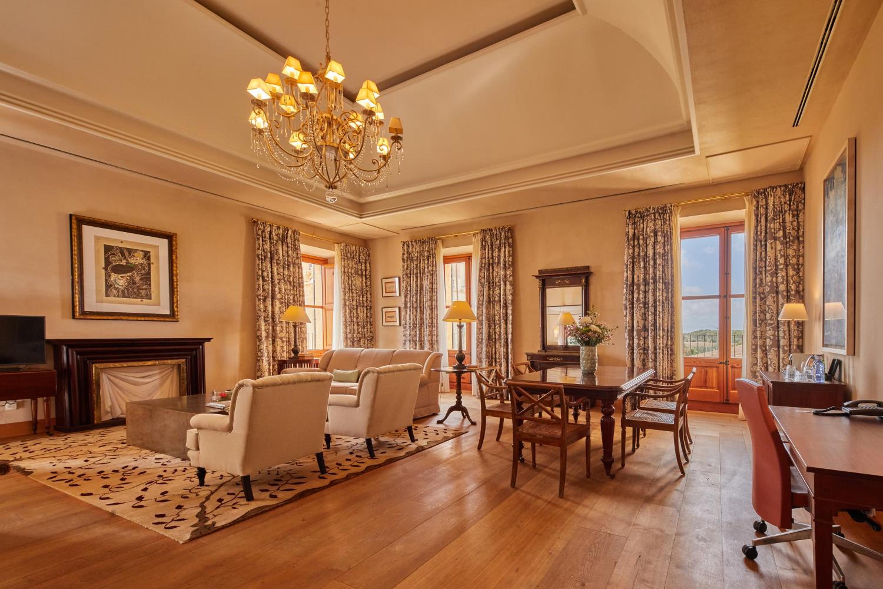 Suite Elegante Febrero