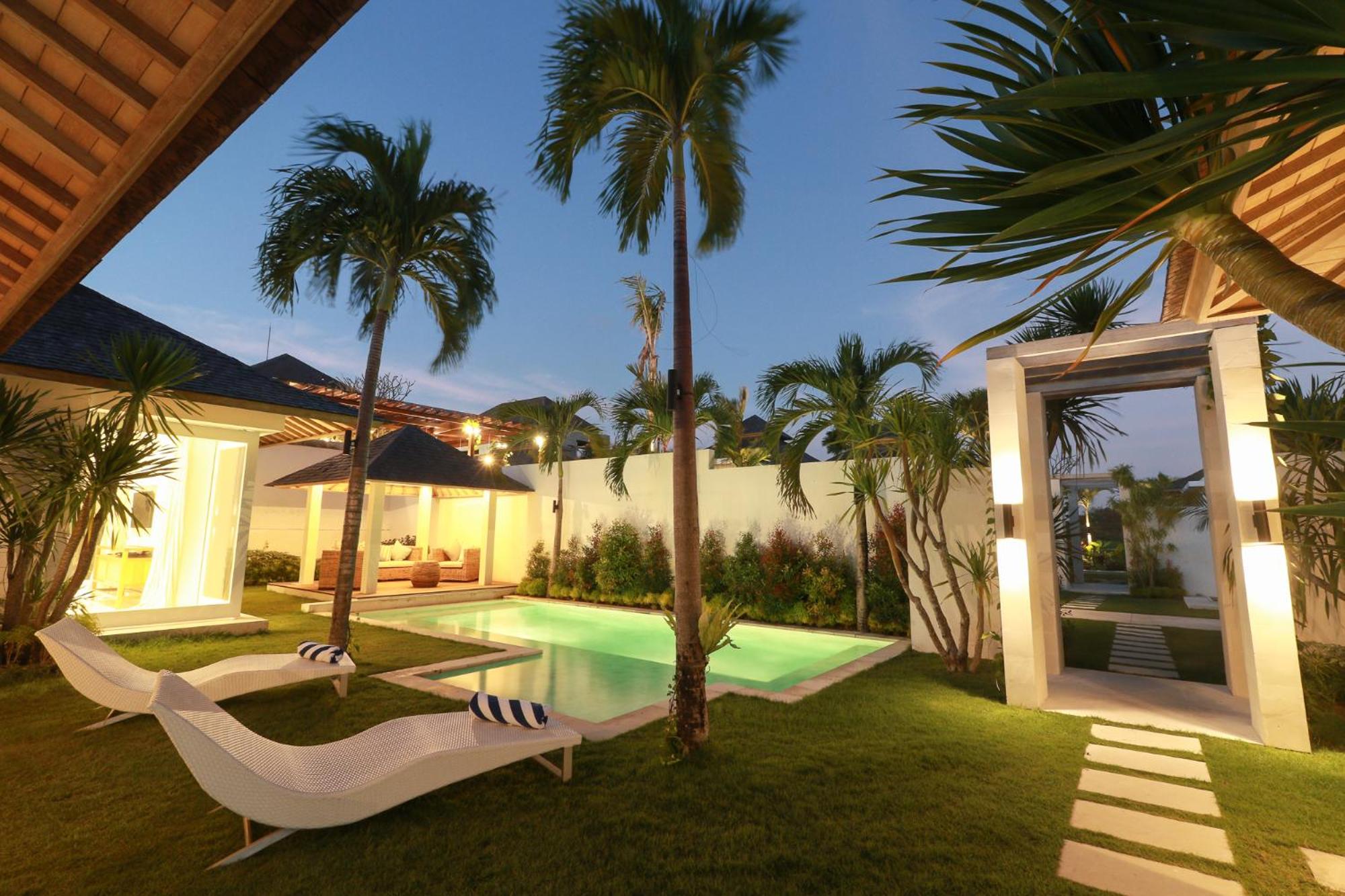 Two-Bedroom Villa - Photo 4