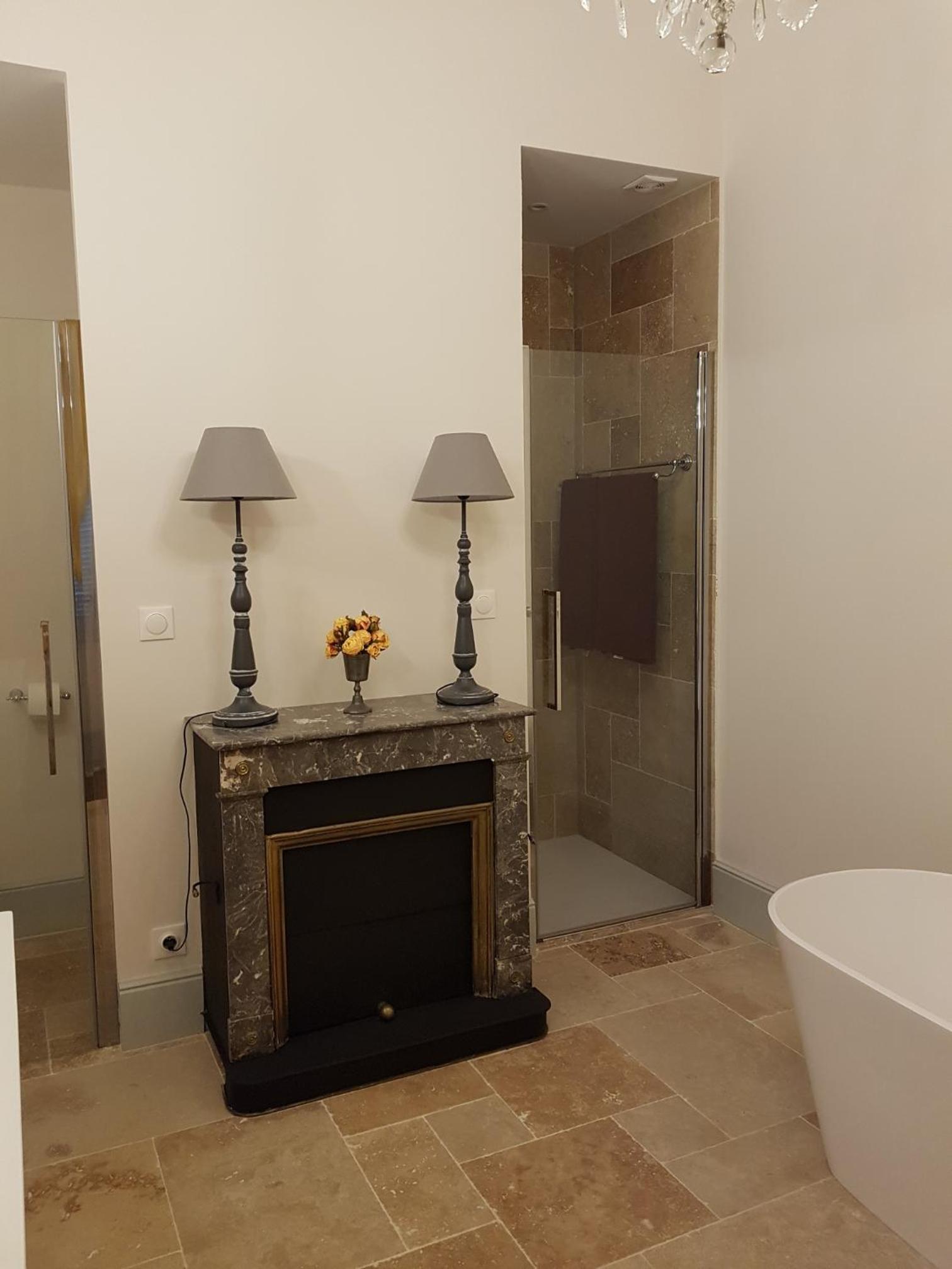 Double Room with Private Bathroom photo 3