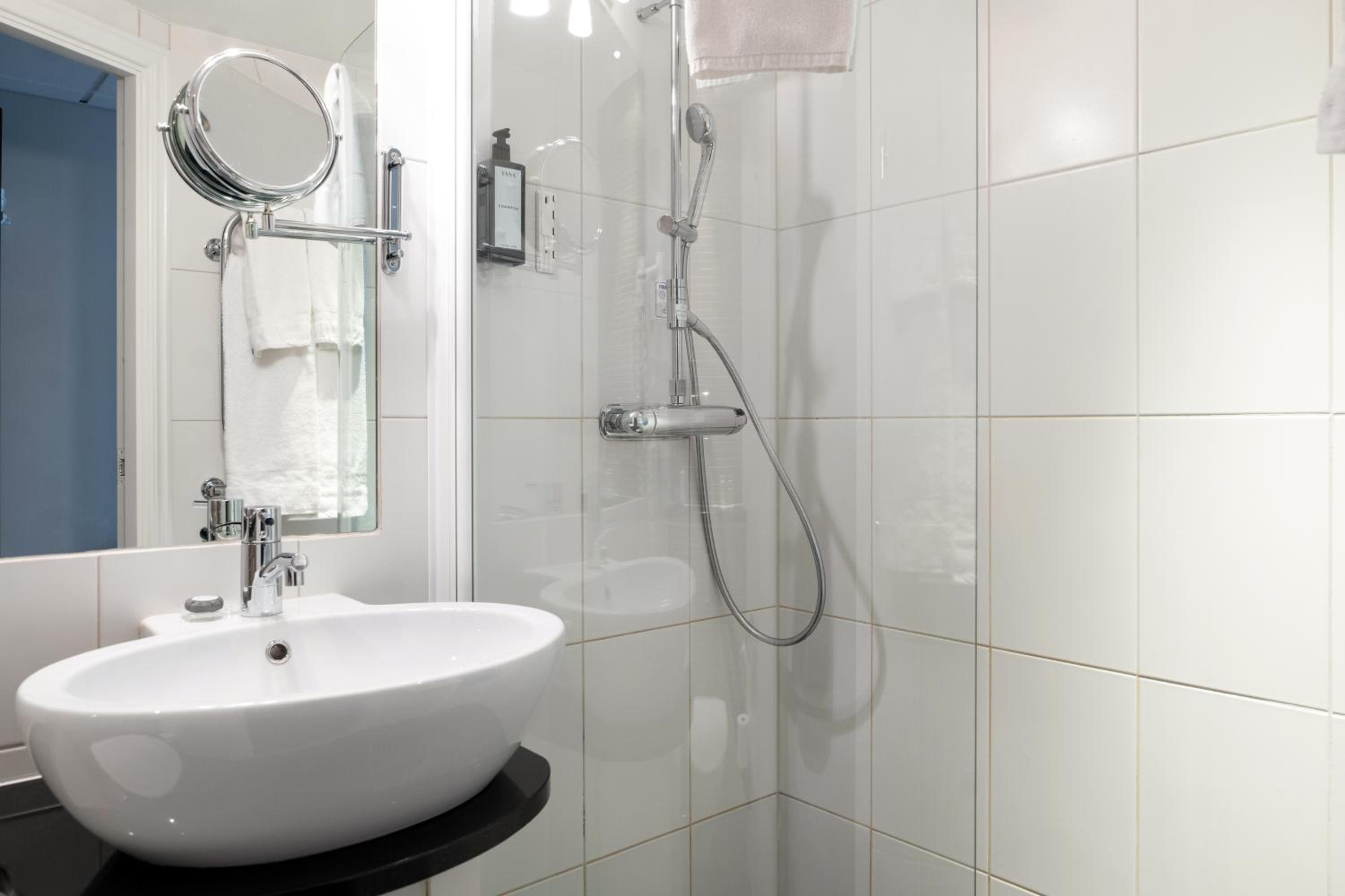 Superior Double Room - Photo 7