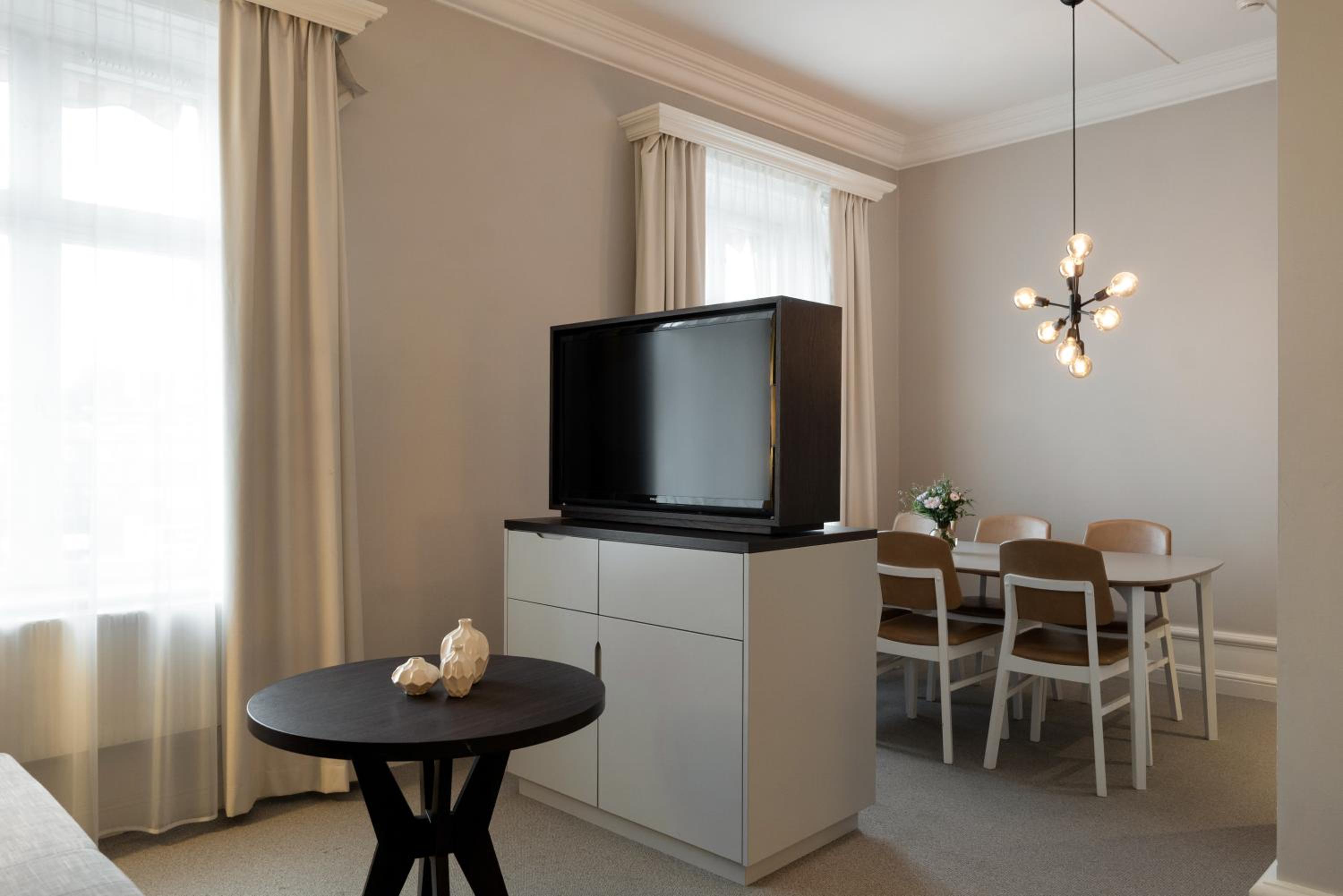 Deluxe Double or Twin Room - Photo 1