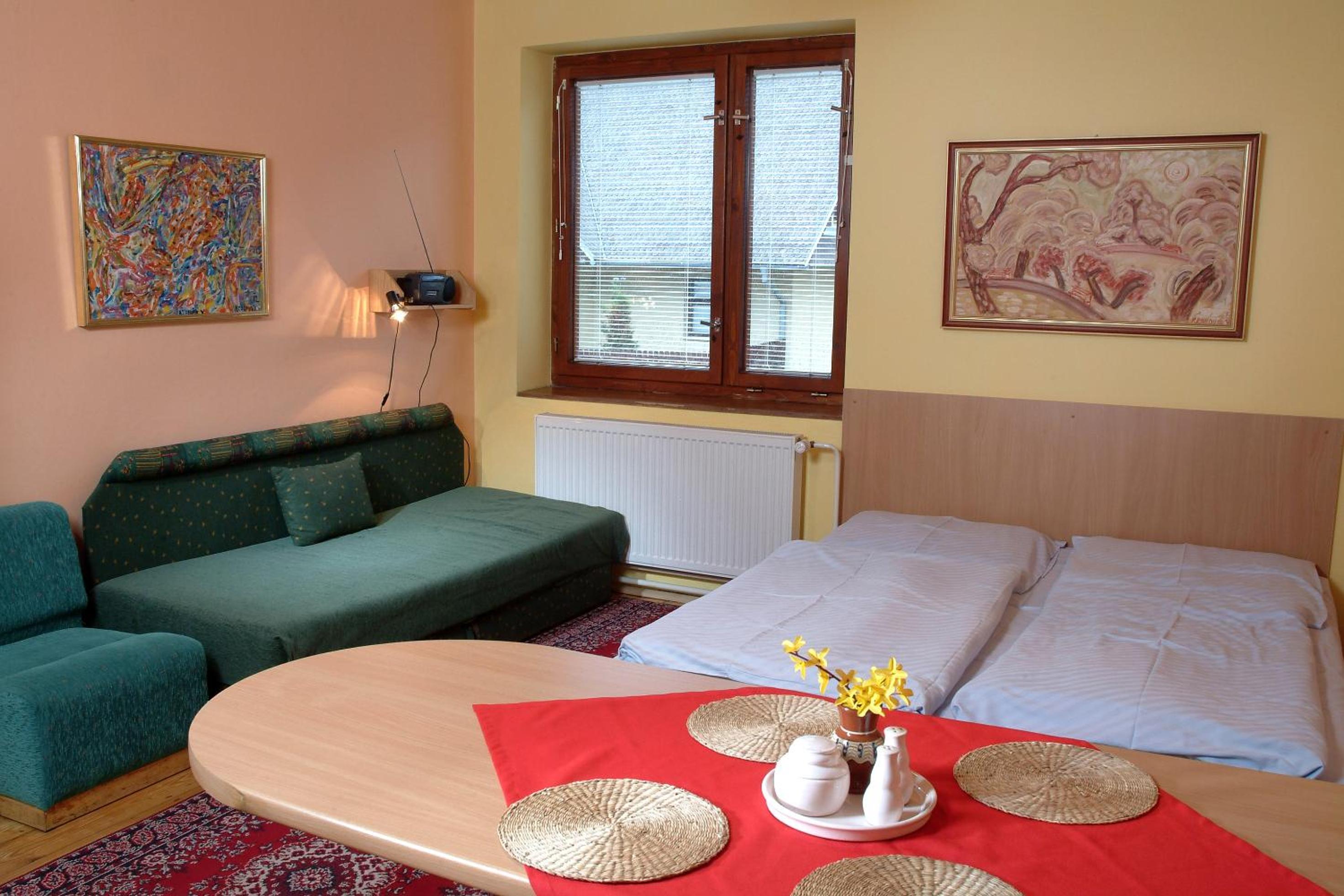 Triple Room with Private External Bathroom photo 3