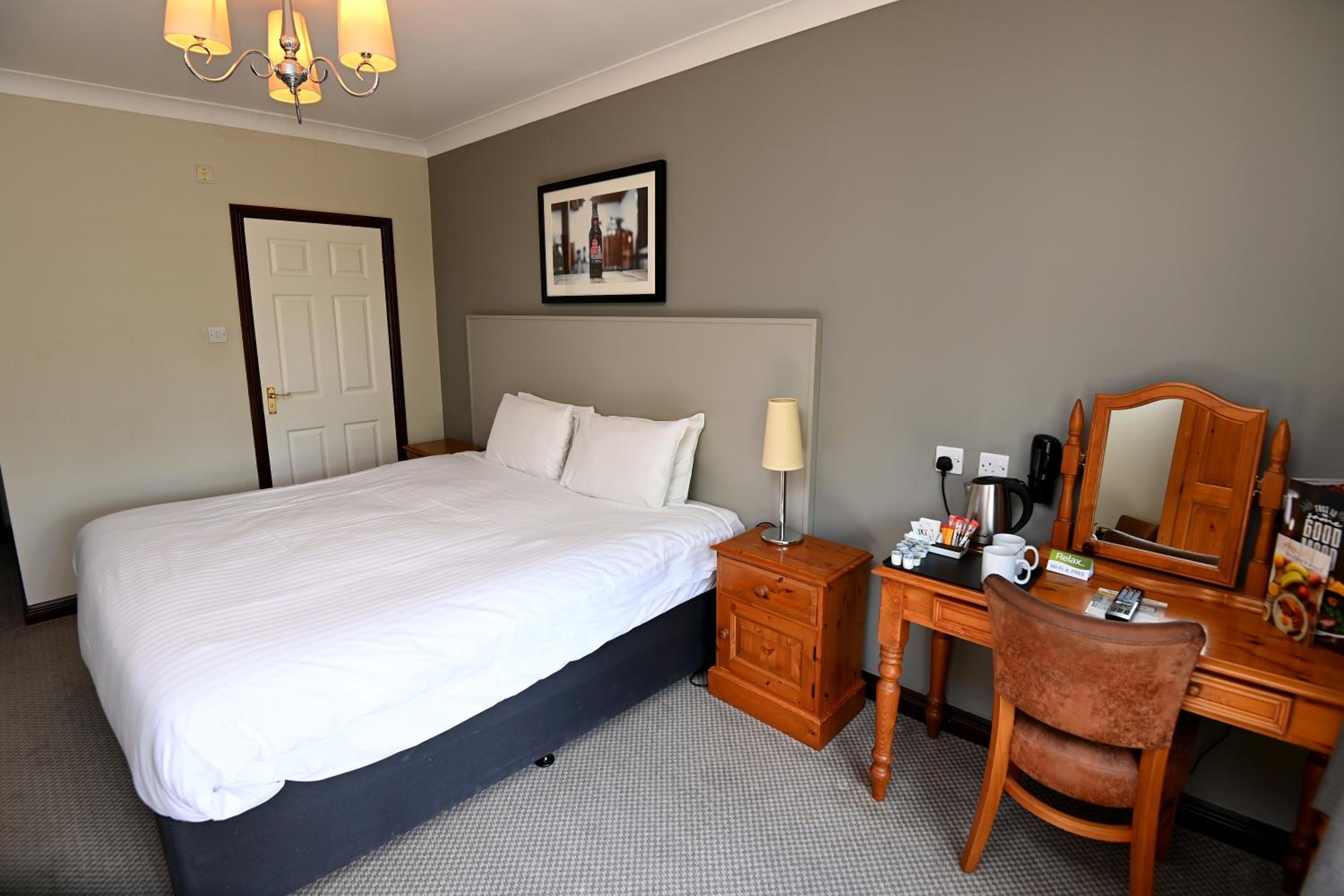 Standard Double Room photo 3