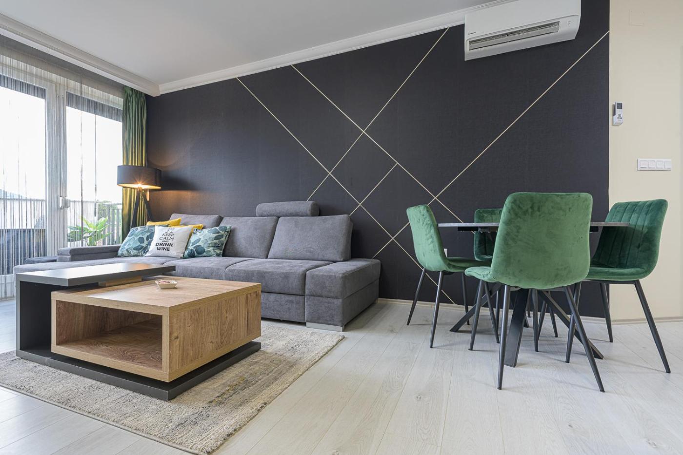 Deluxe Apartment - Photo 4