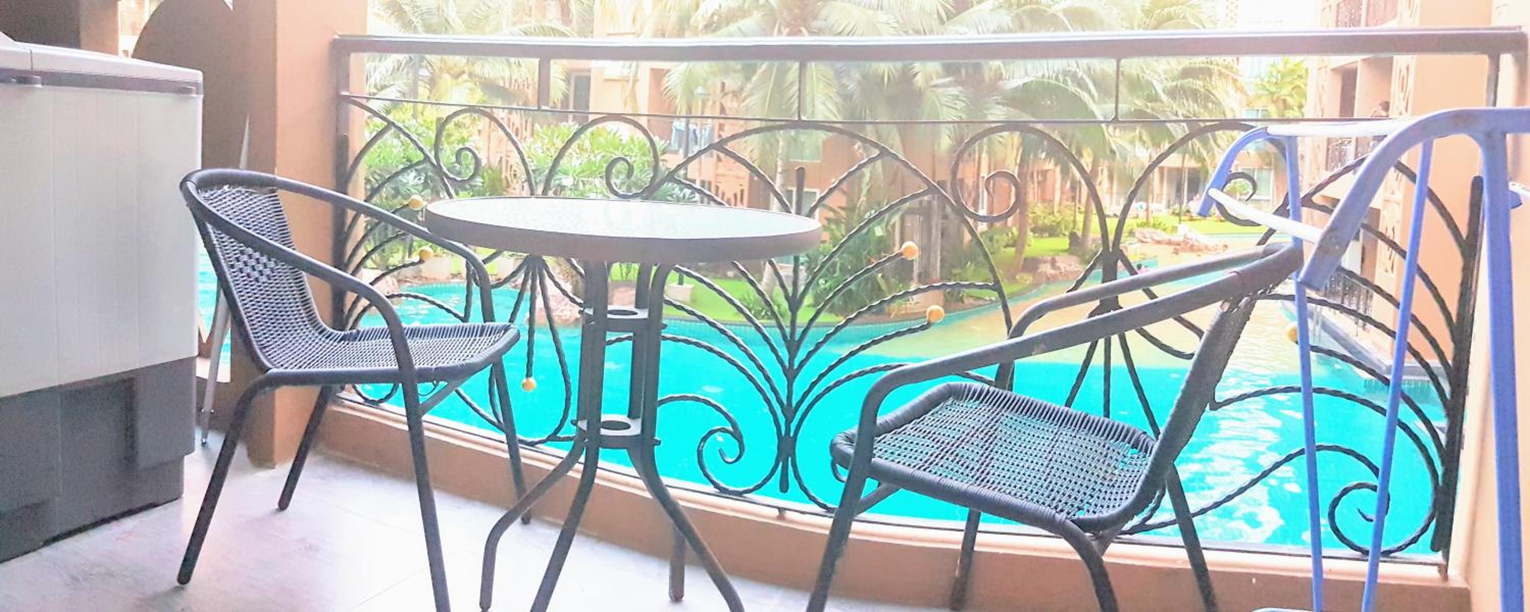Apartment with Pool View  - Photo 6