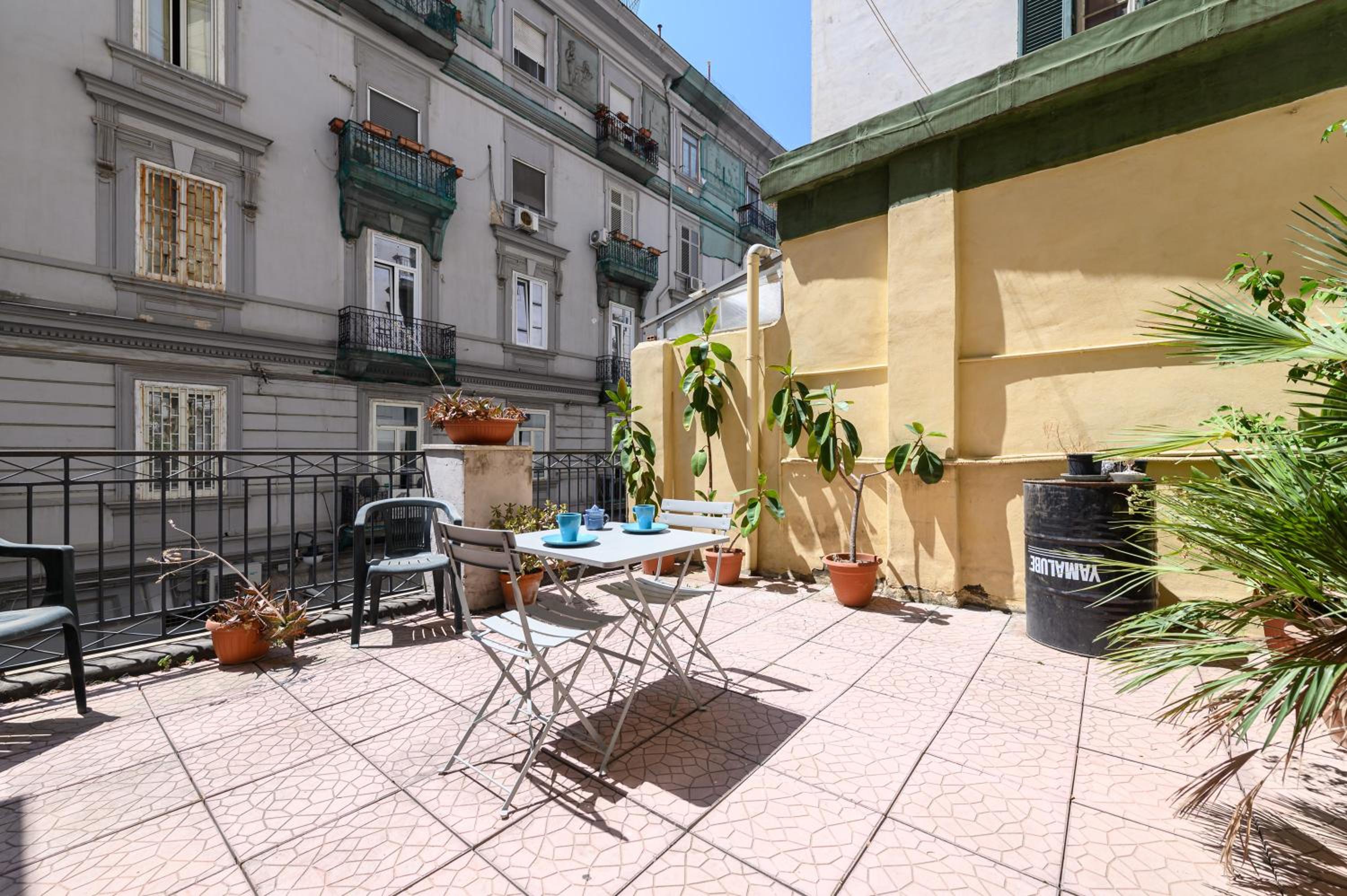One-Bedroom Apartment