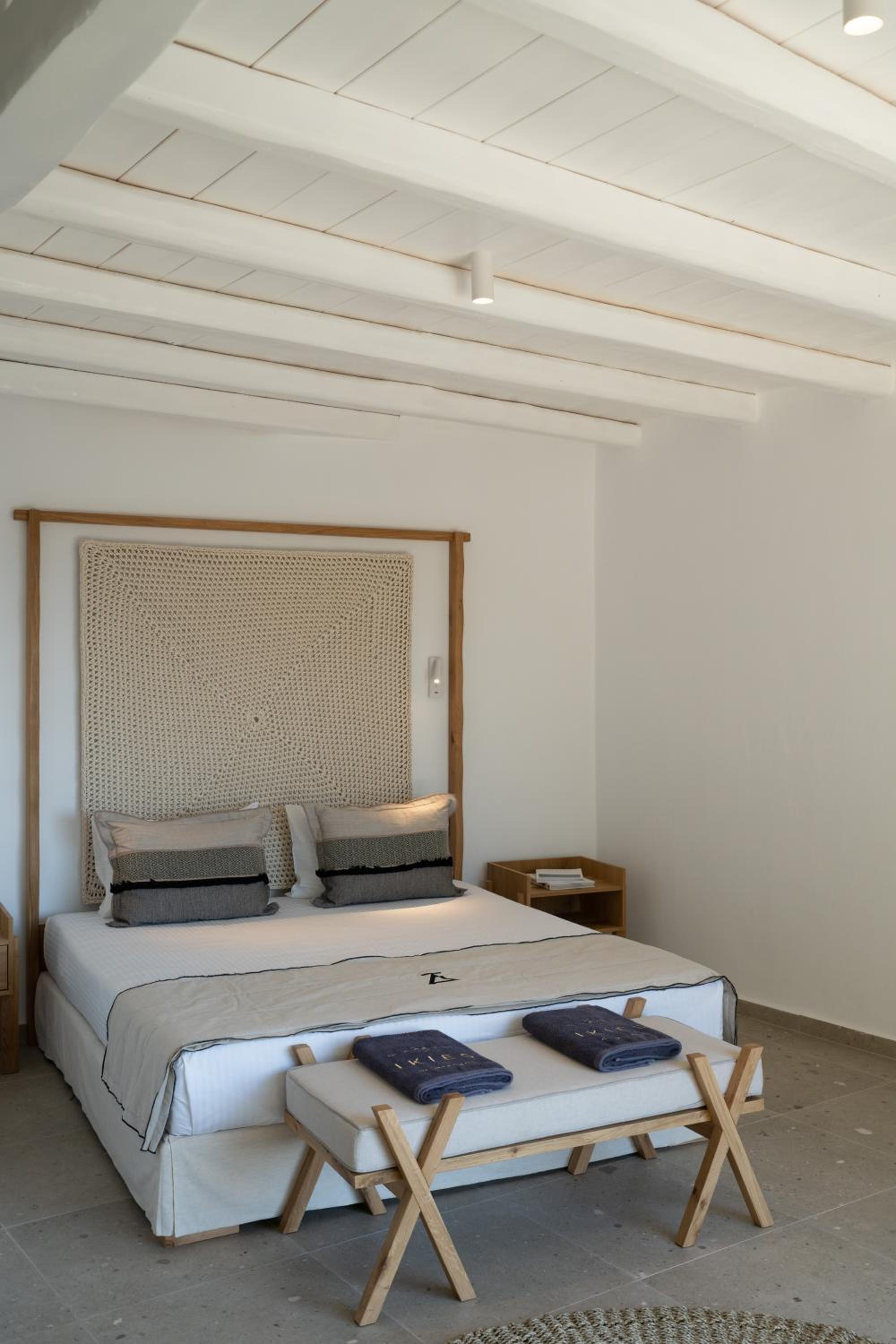Deluxe Sea View Suite with Private Pool (Rhenia)