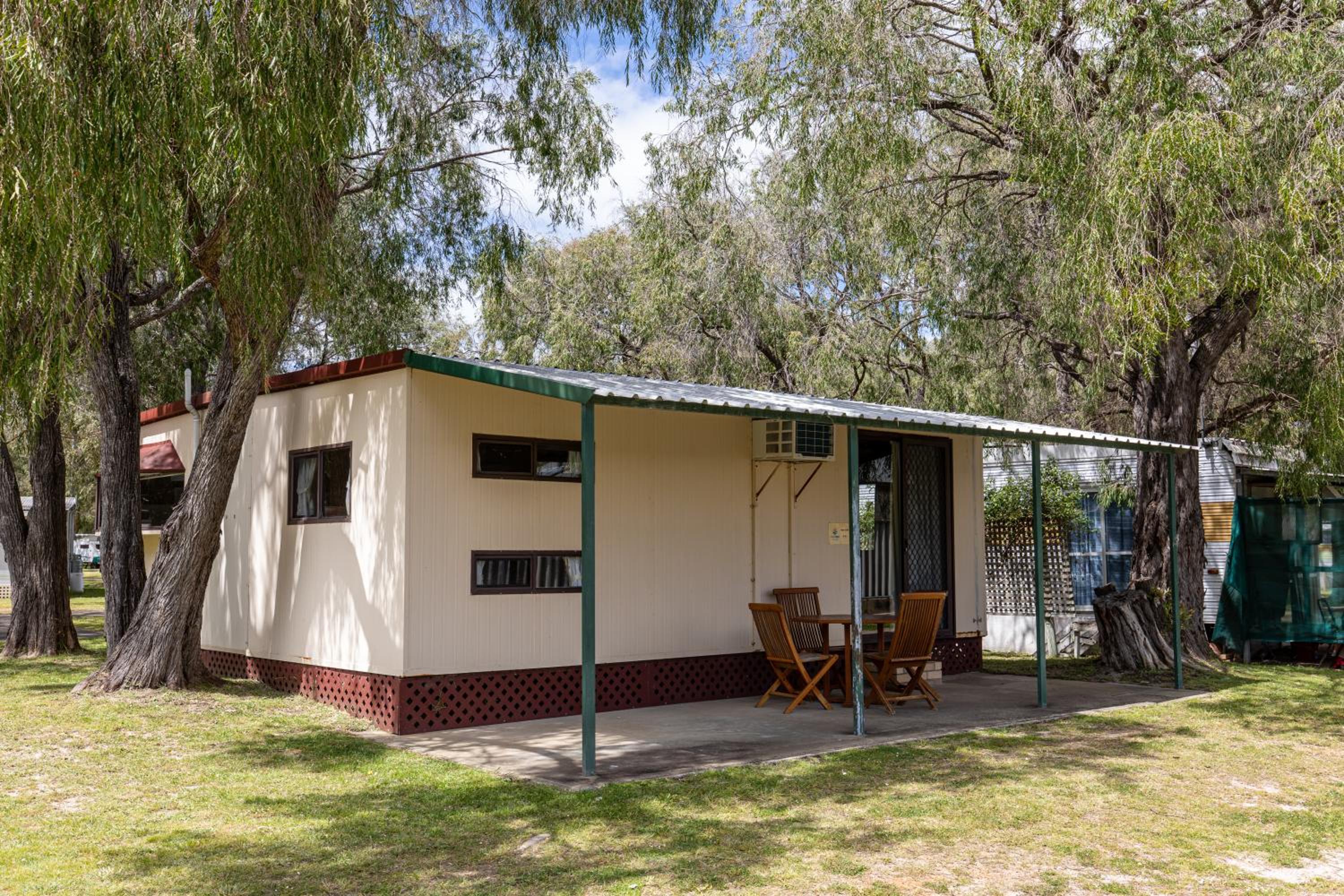 2 Bedroom Park Home - Photo 6