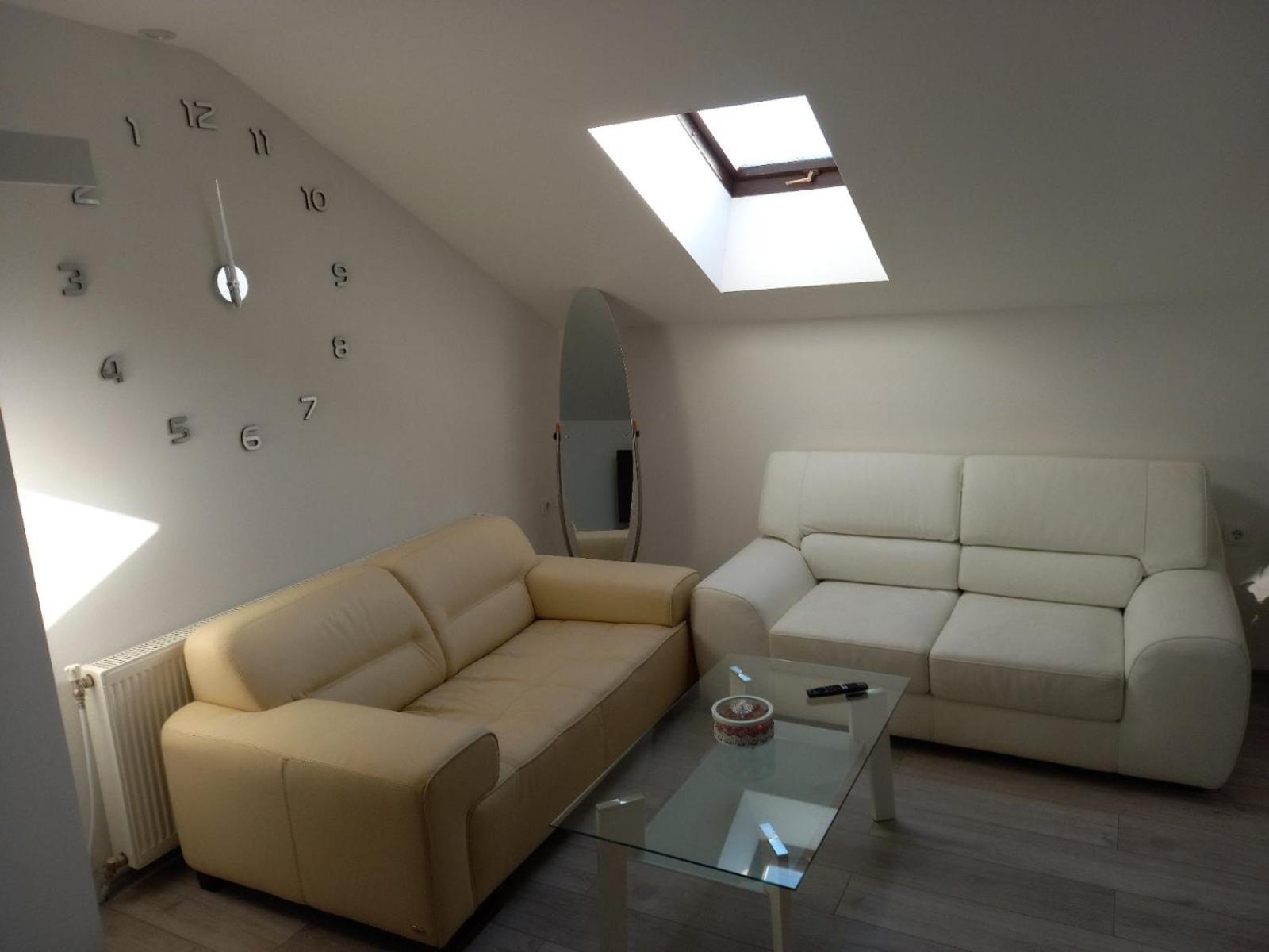 Apartment - Photo 12