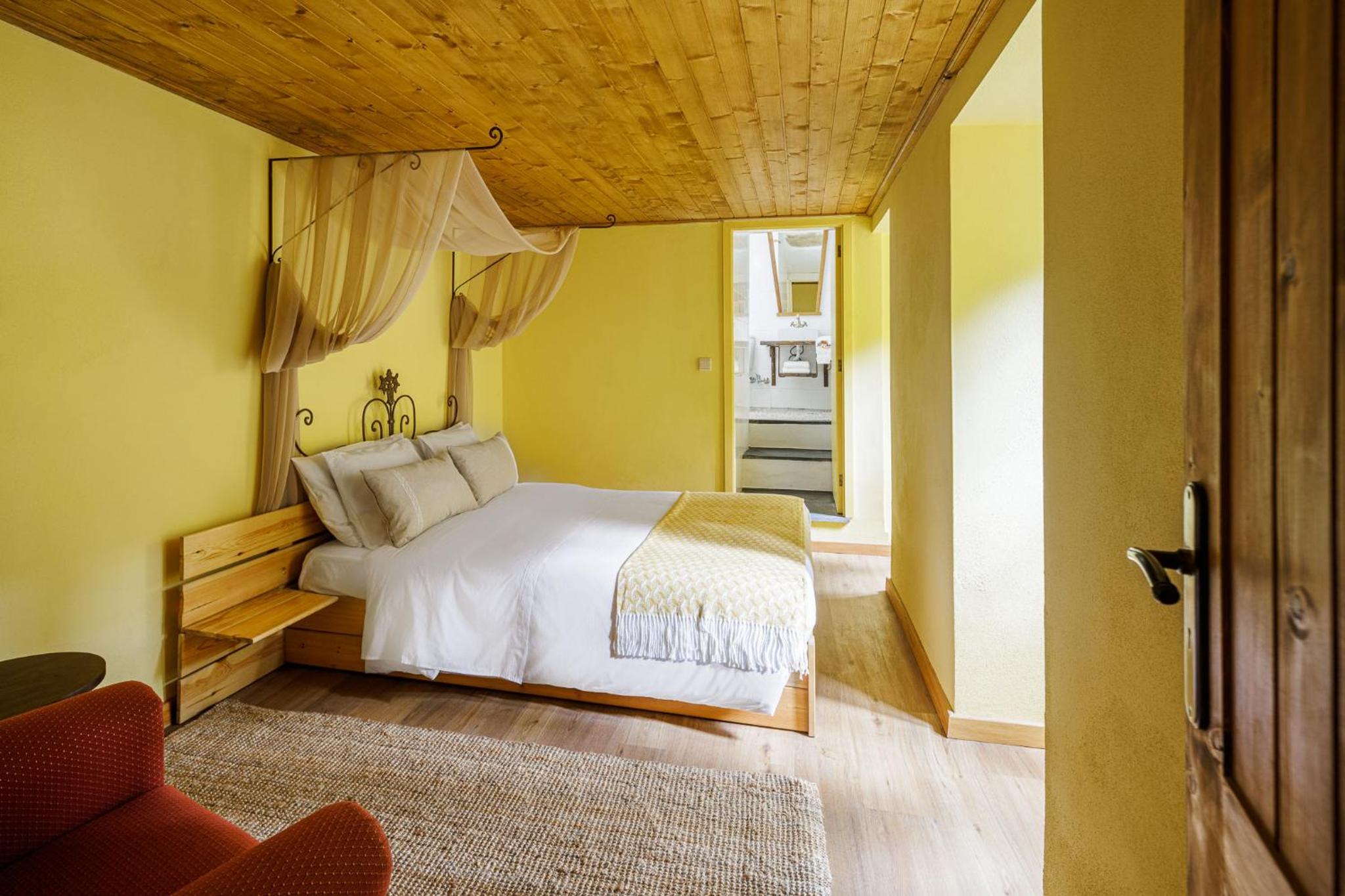 Budget Double Room photo 2