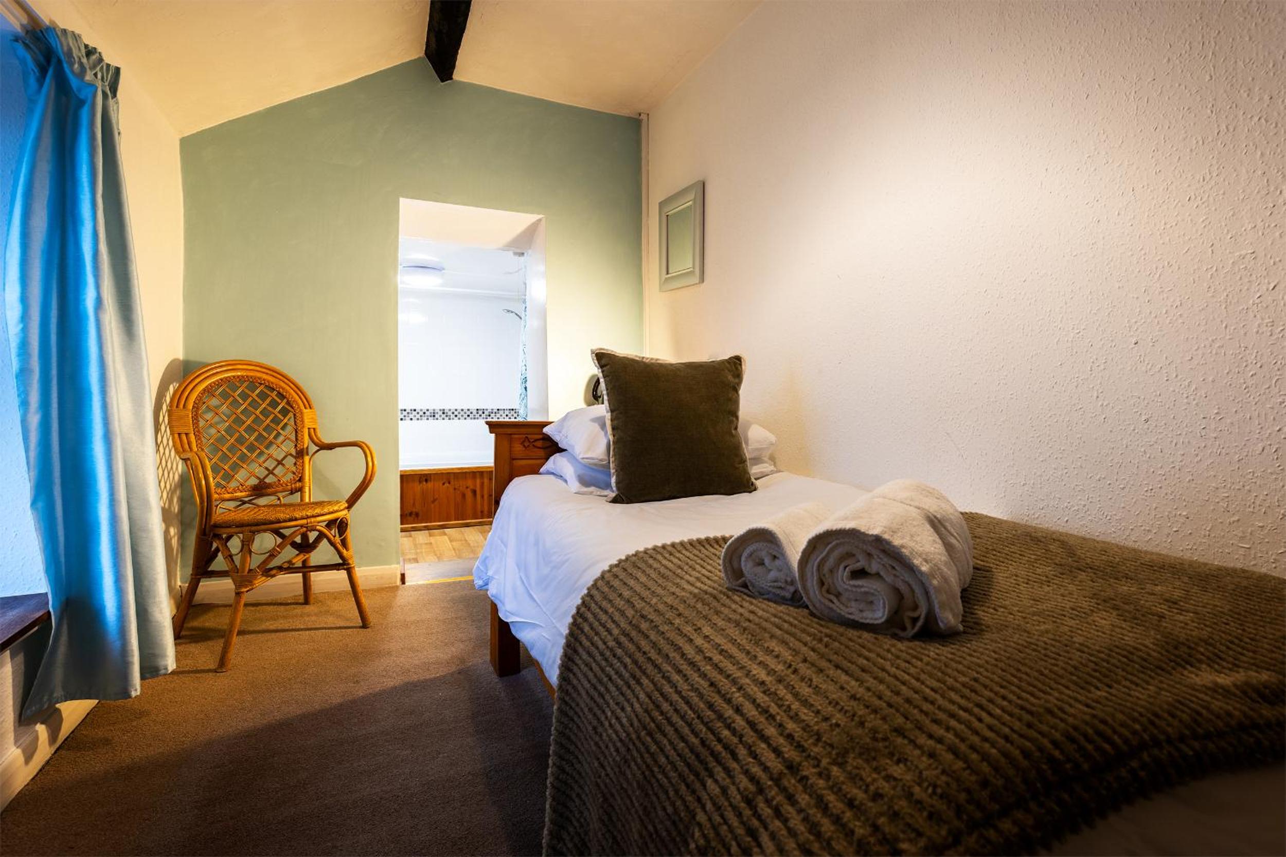 Single Room with Bath