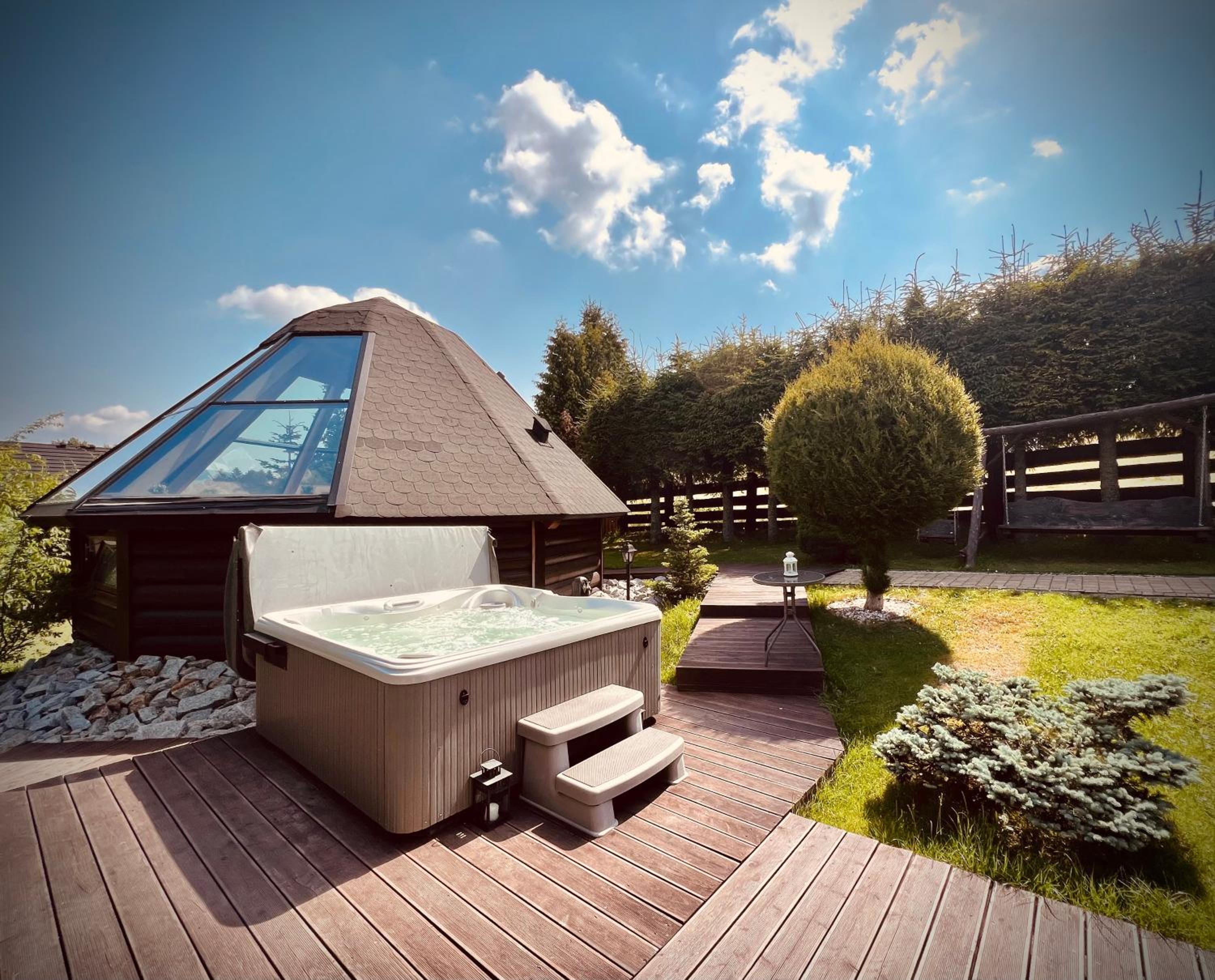 One-Bedroom House - Photo 12
