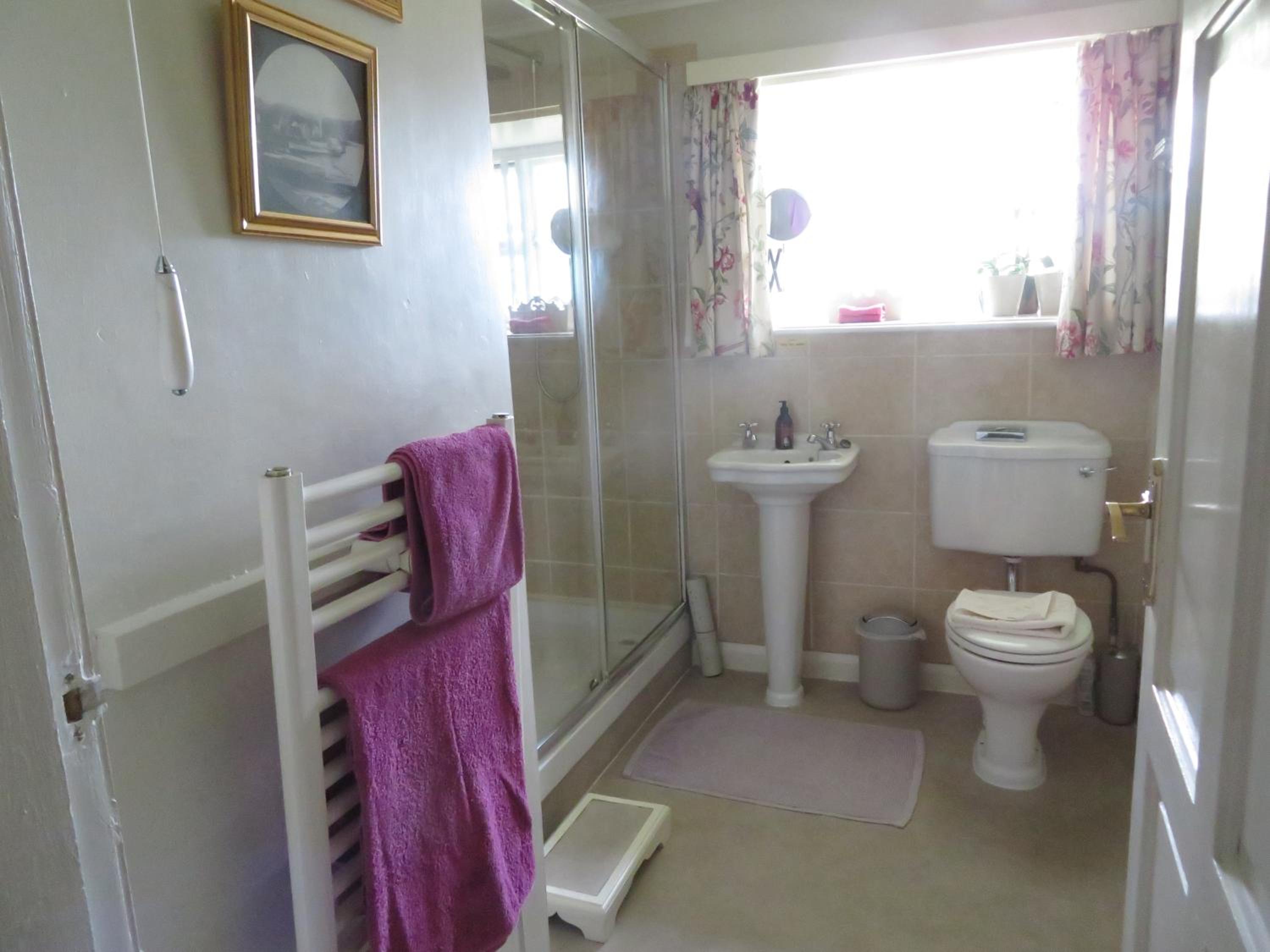 Deluxe King Room photo 3