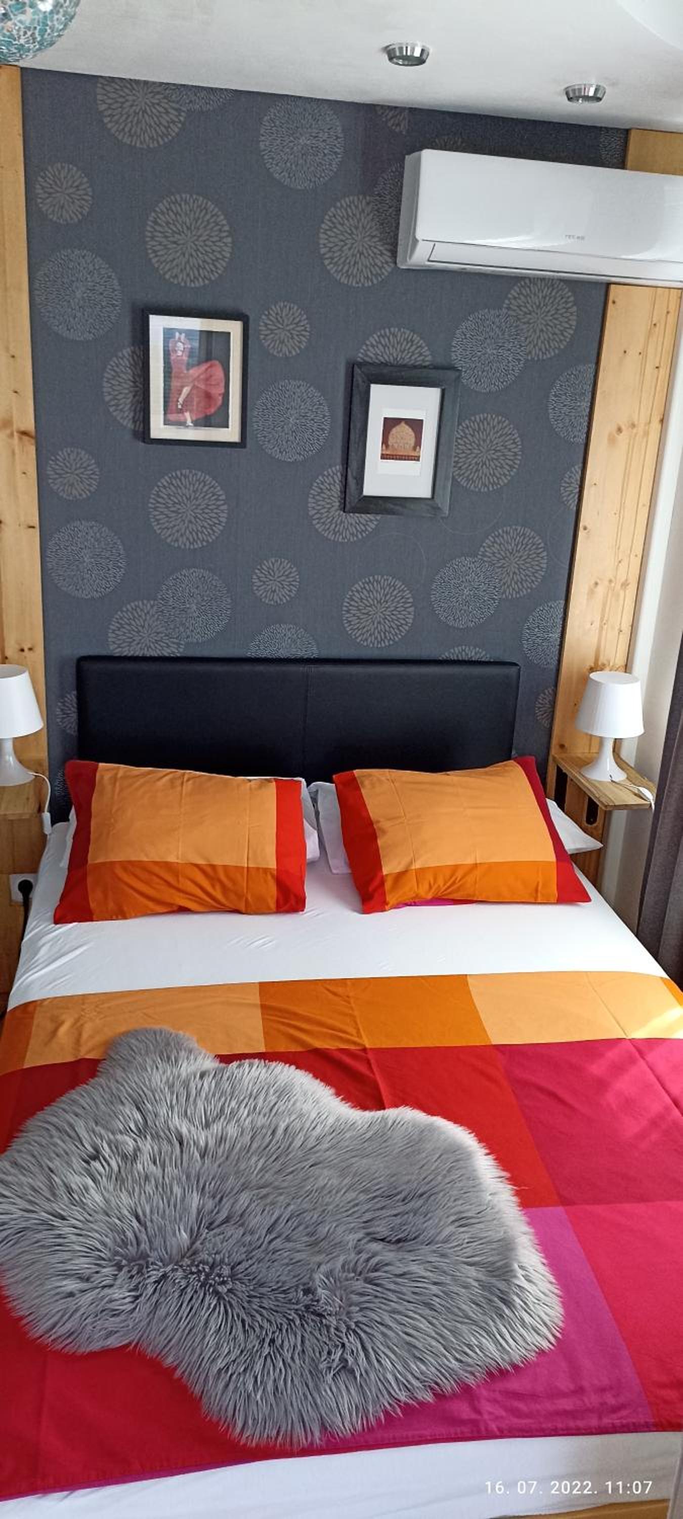 Two-Bedroom Apartment - Photo 18