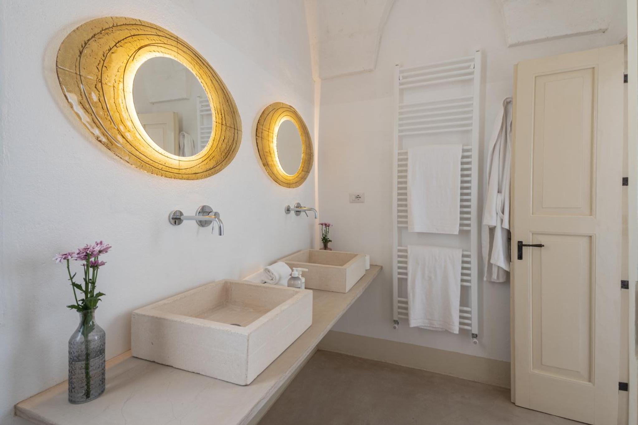 Suite with Private Pool - Photo 4