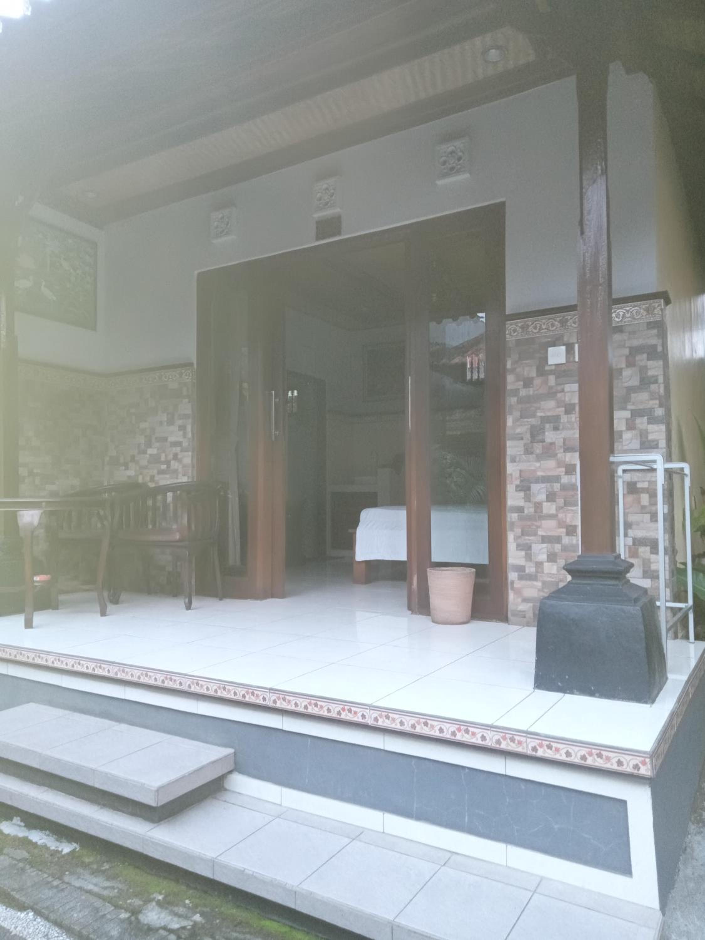 Standard Double Room - Photo 4