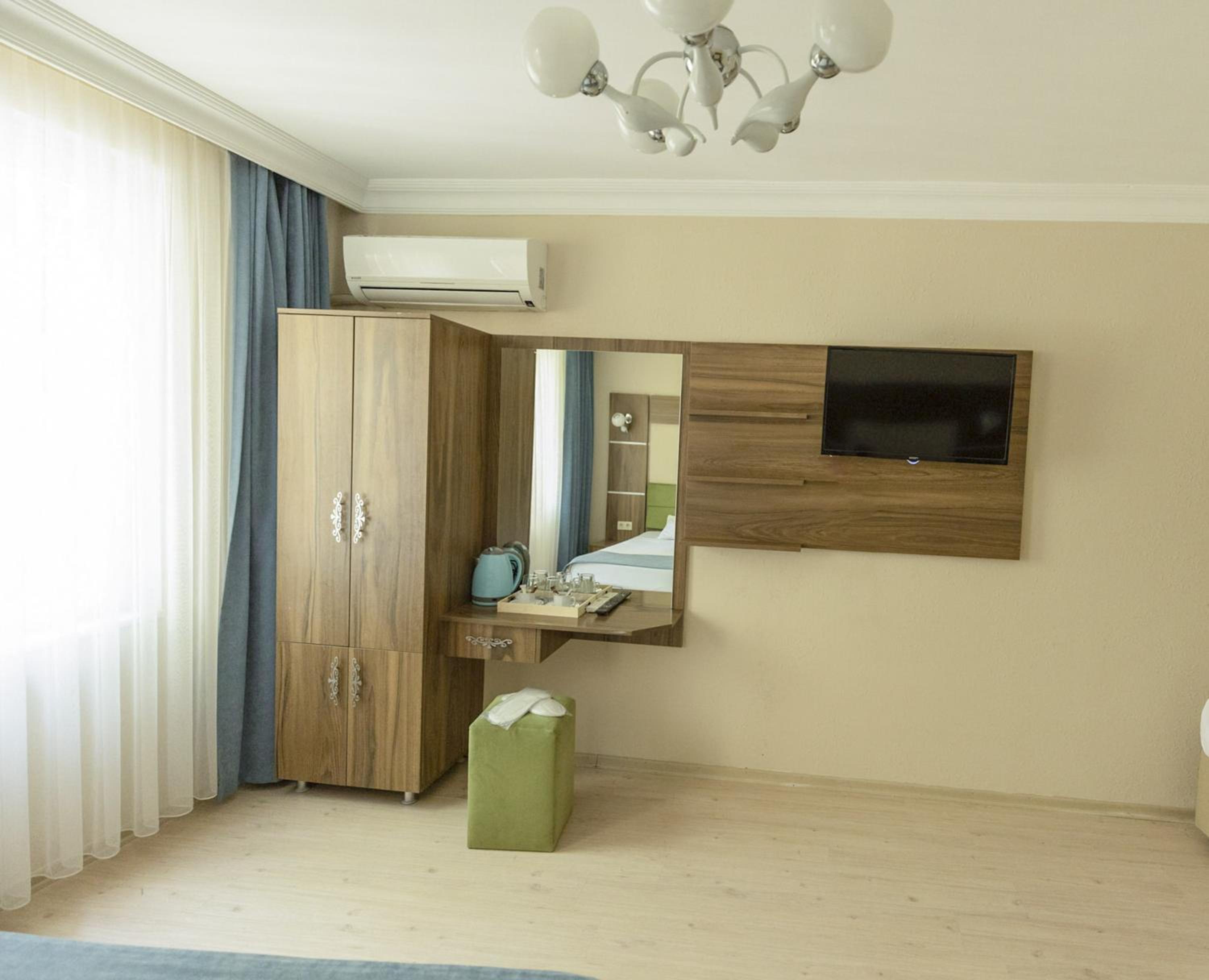 Classic Triple Room photo 3