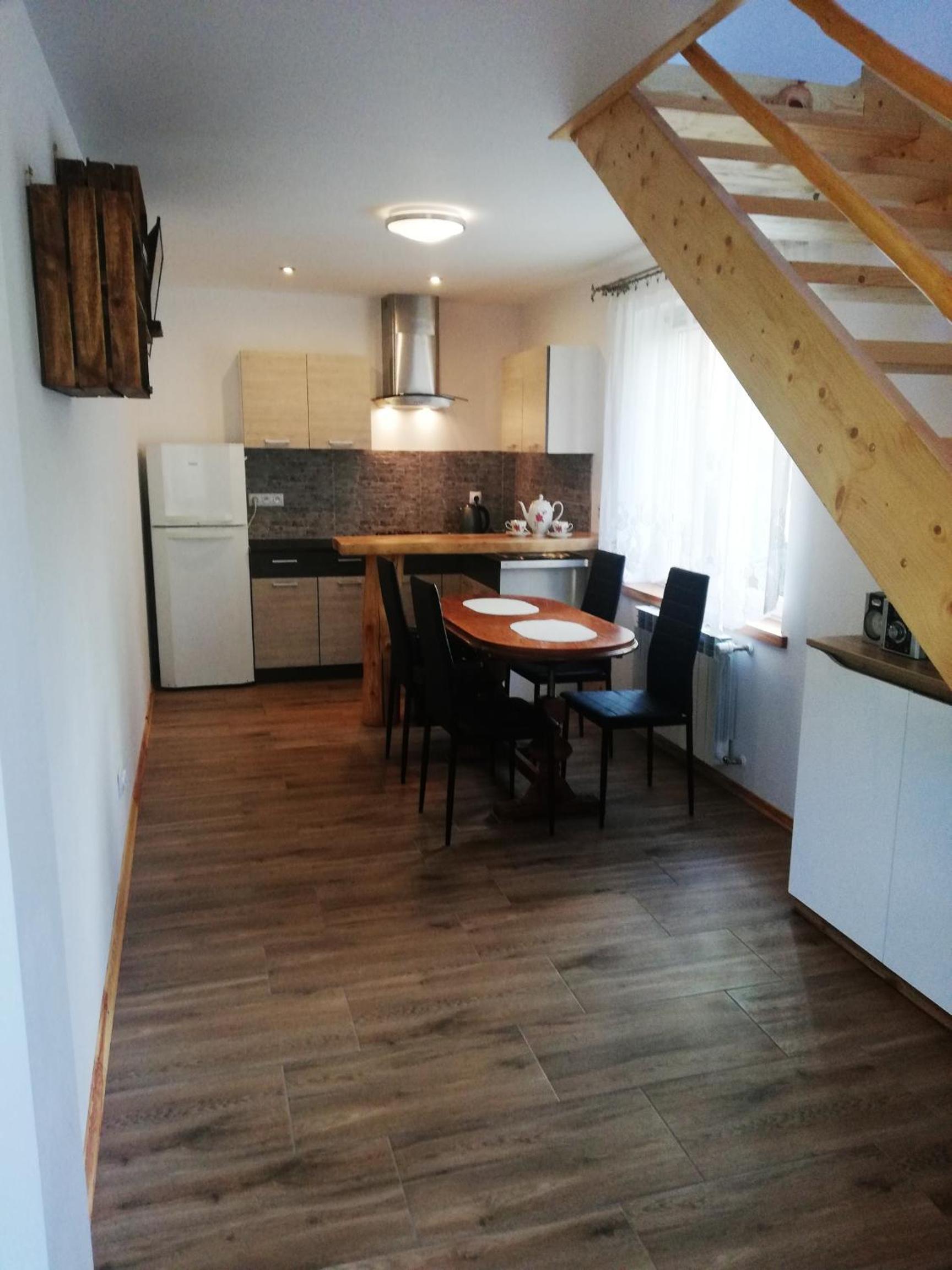 Triple Room with Private Bathroom photo 3
