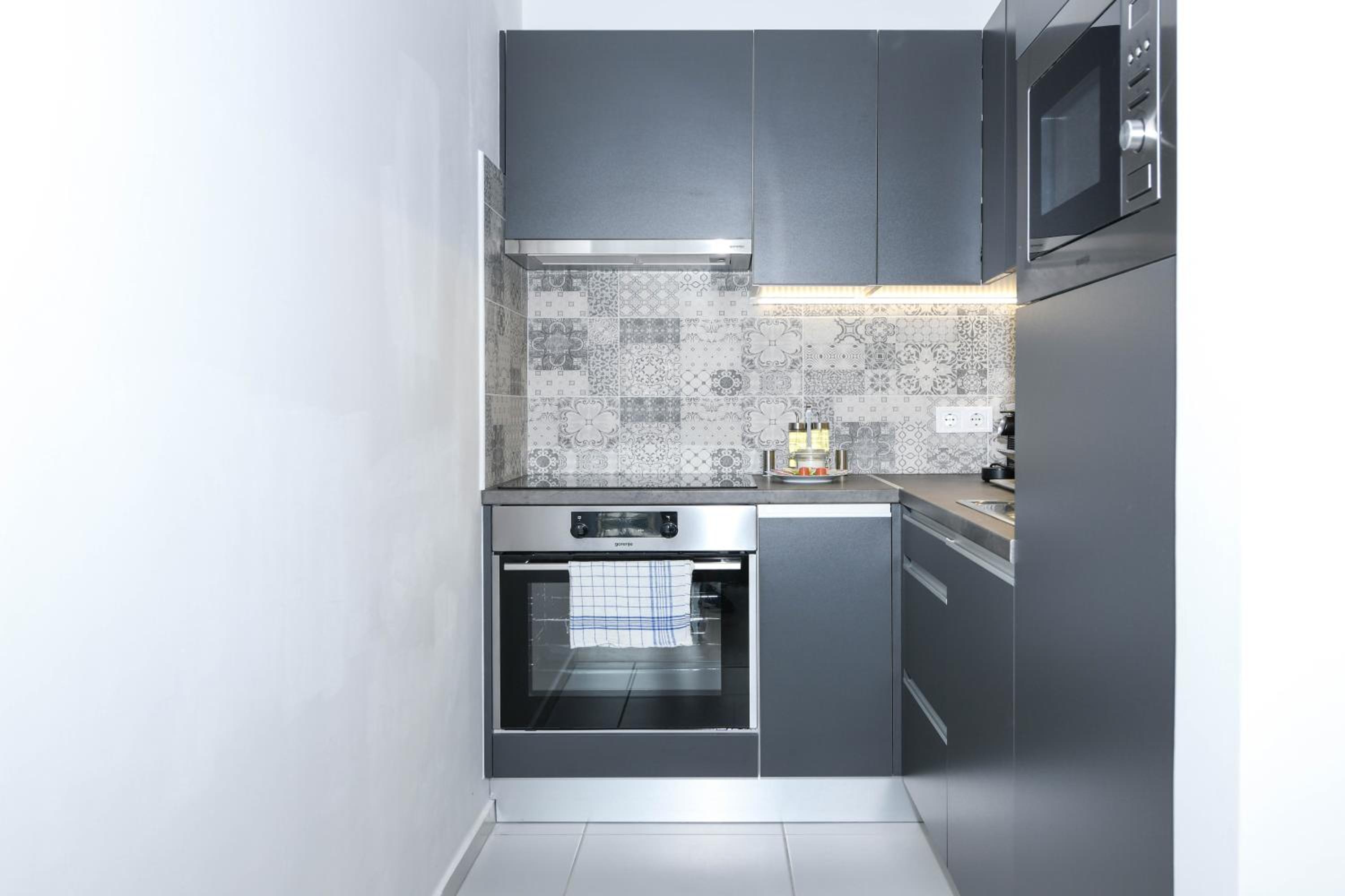 Superior Apartment with Balcony - Photo 16