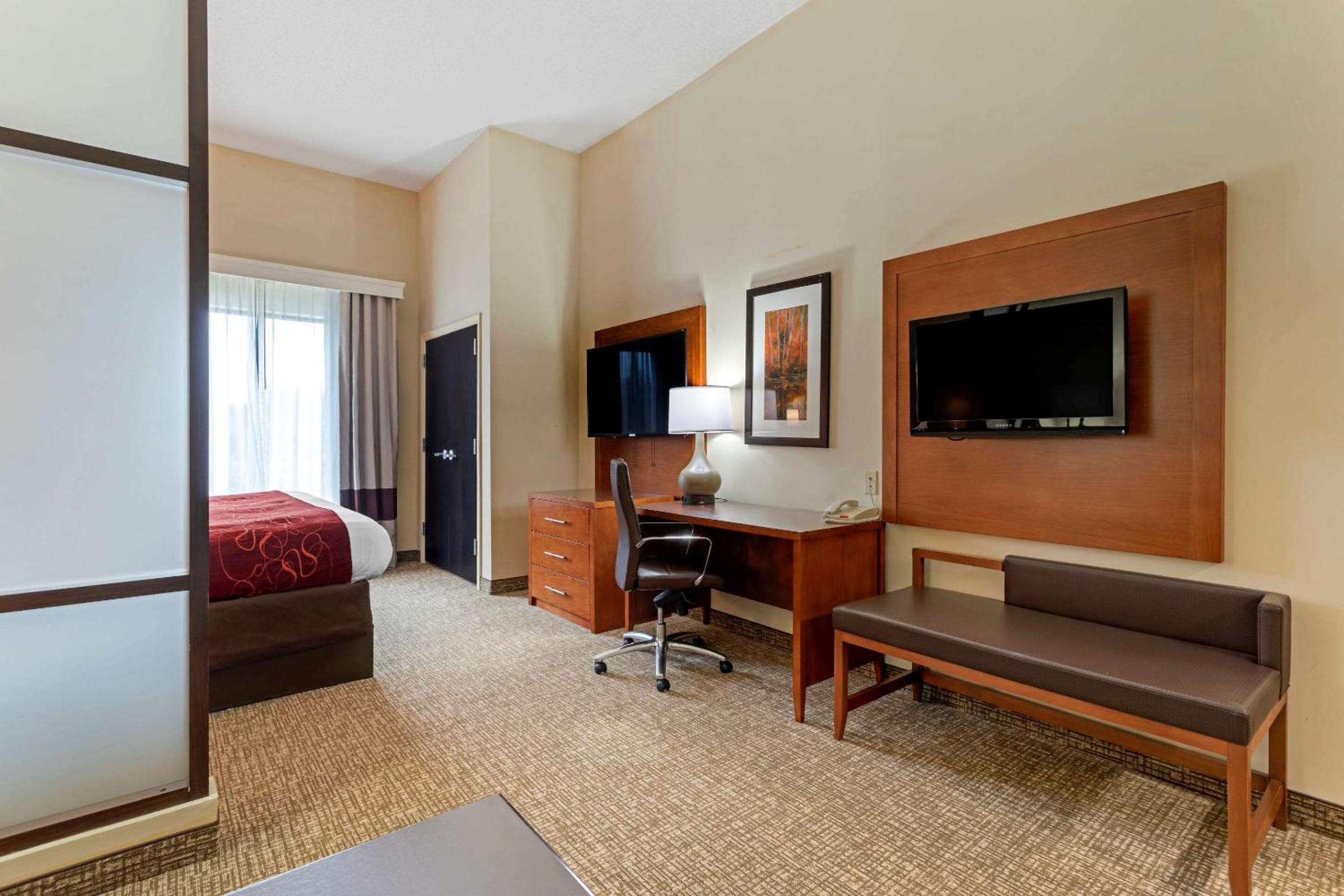 King Room Non-Smoking - Photo 2