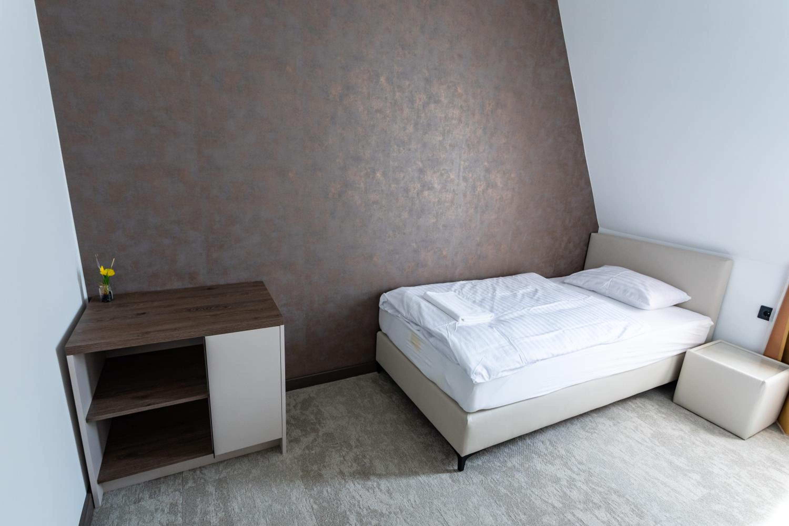 Deluxe Triple Room photo 2