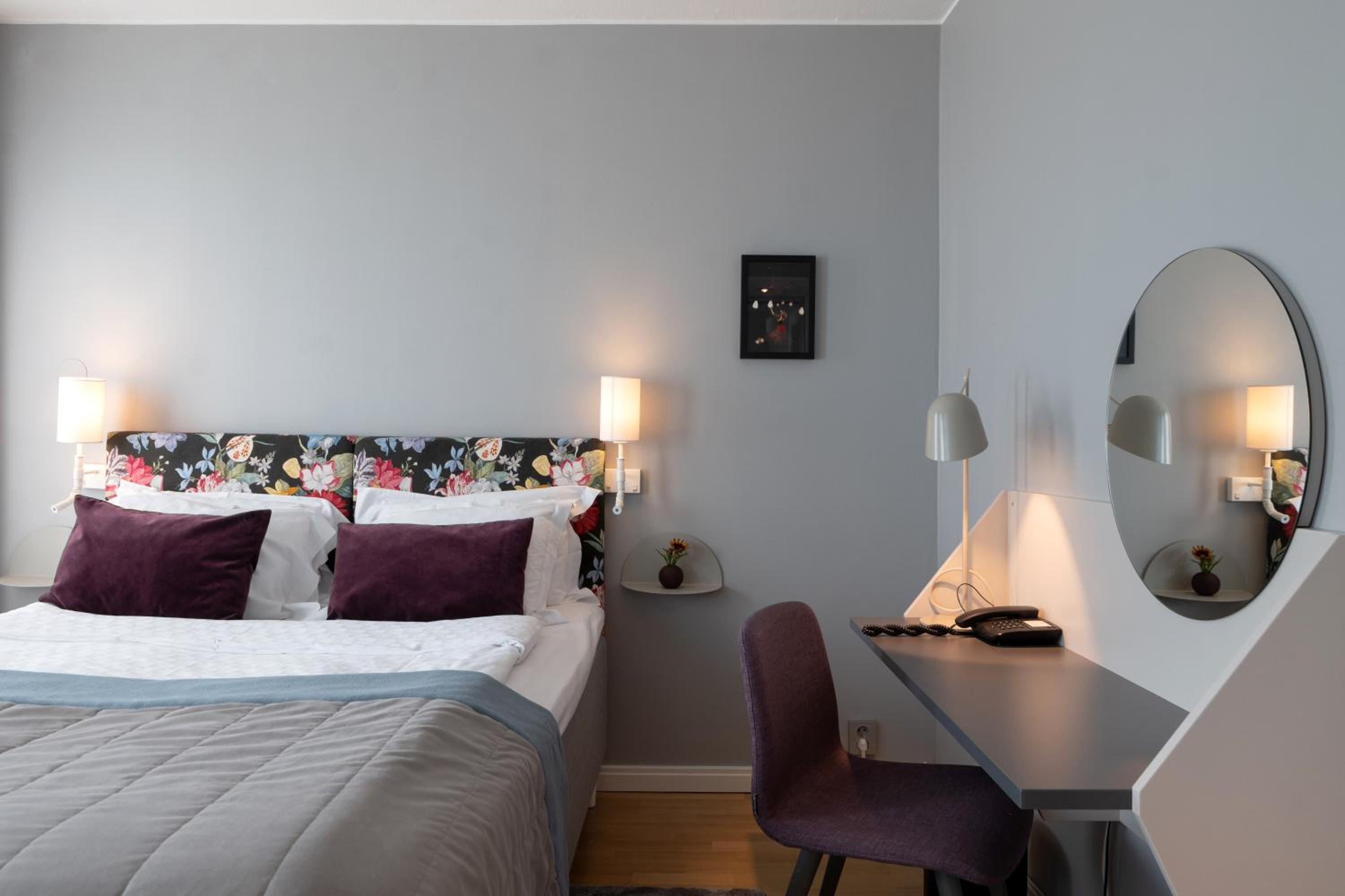 Standard Double Room - Photo 3