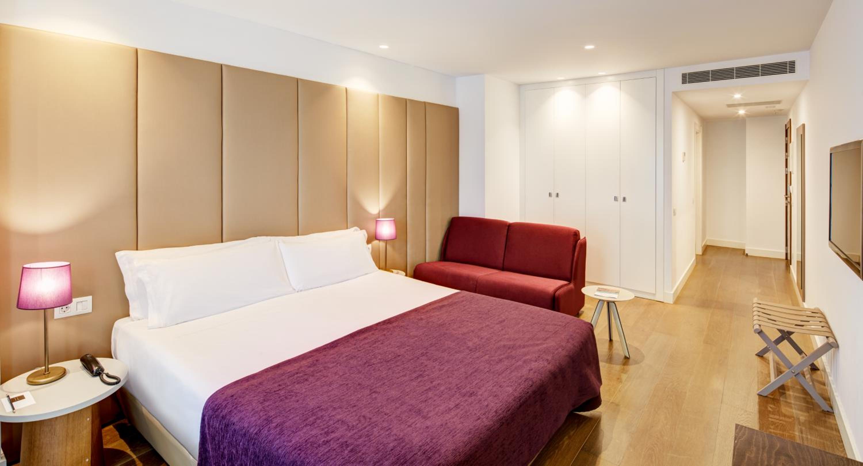 Superior Triple Room - Photo 9
