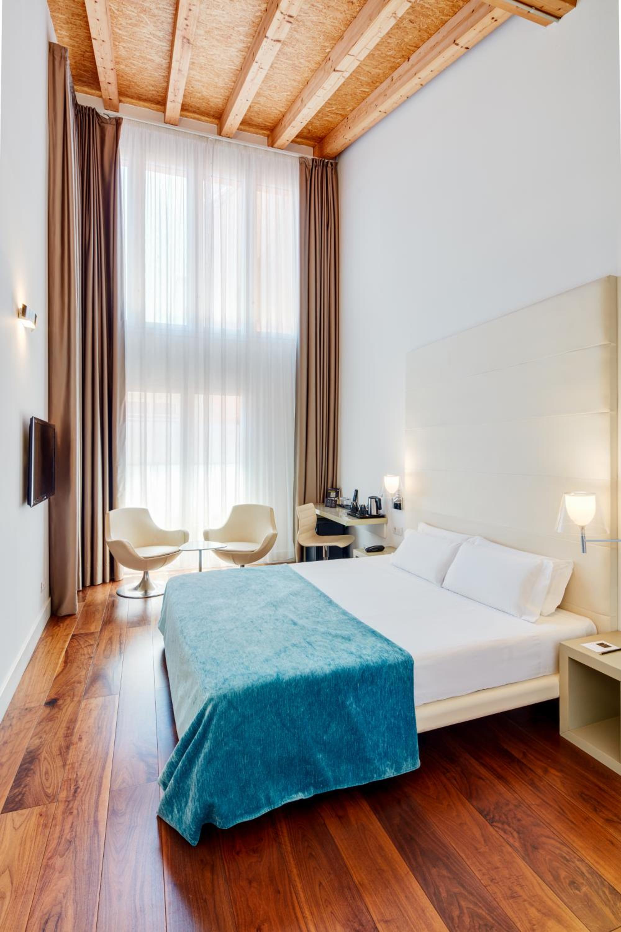 Superior Triple Room - Photo 1