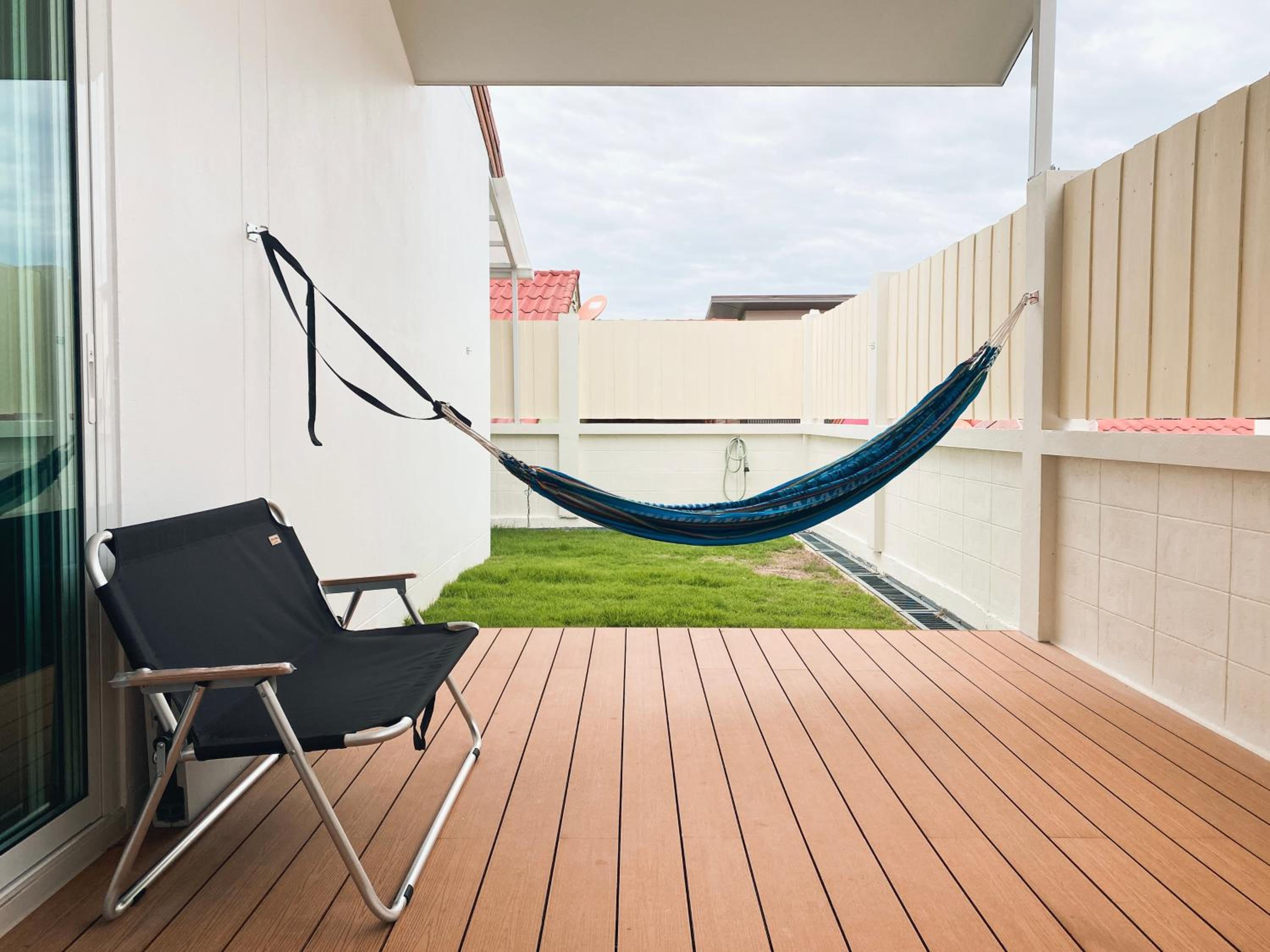 Two-Bedroom House - Photo 6