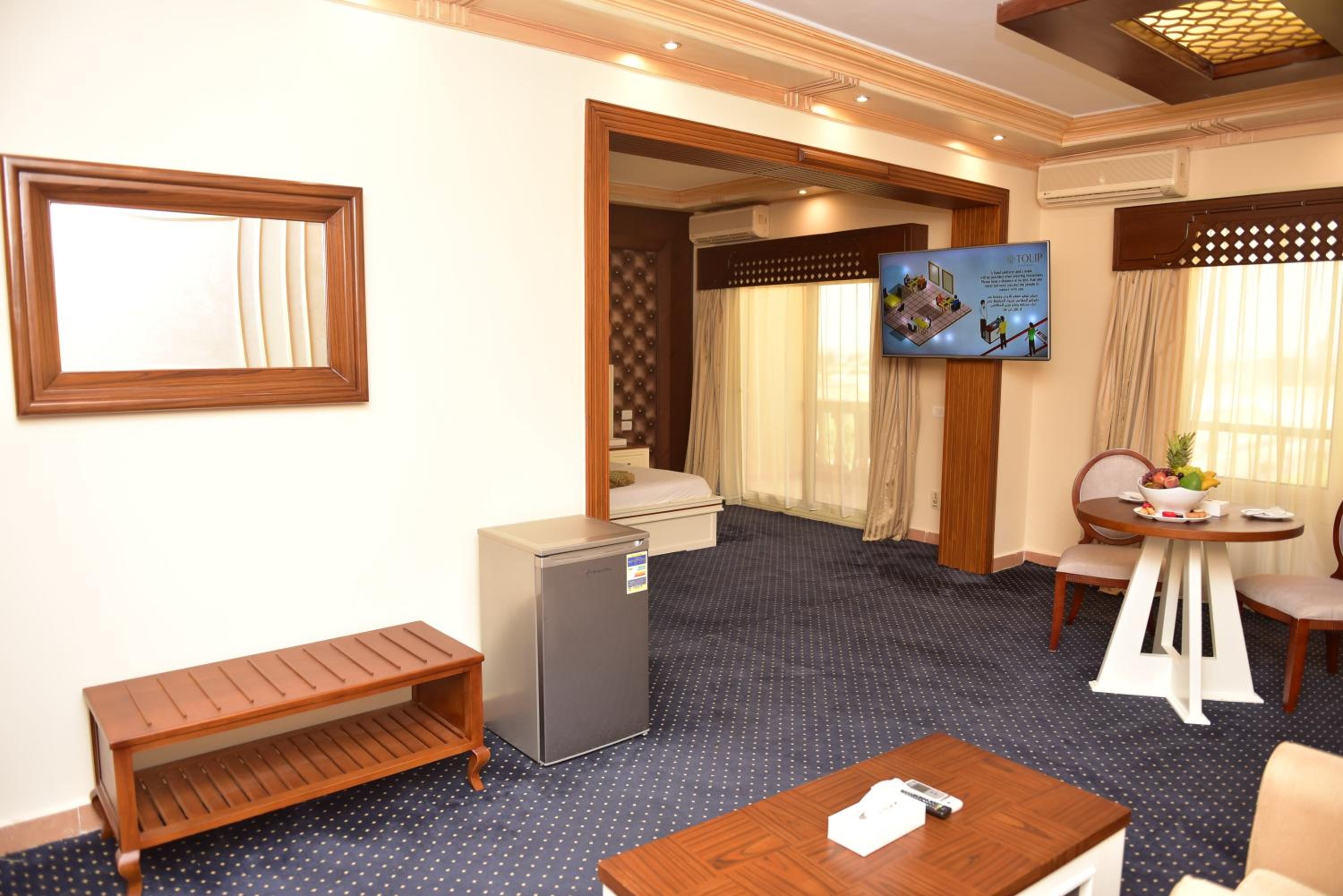 Suite with Pool View photo 3