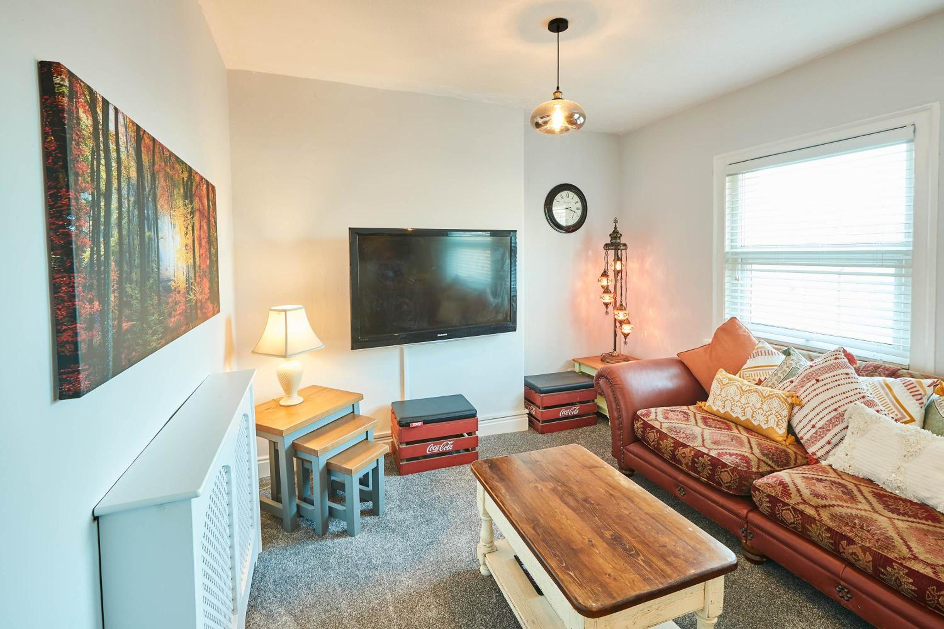Apartment photo 1
