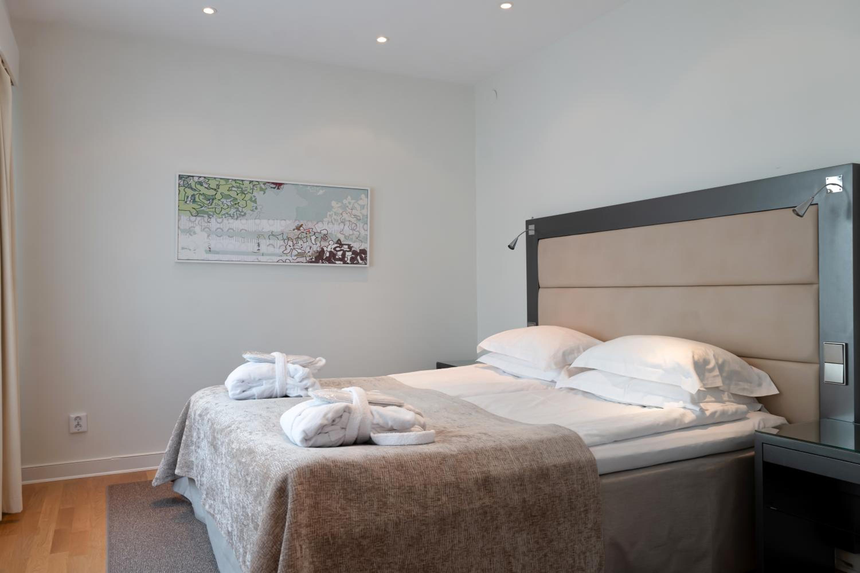 Suite - Photo 4