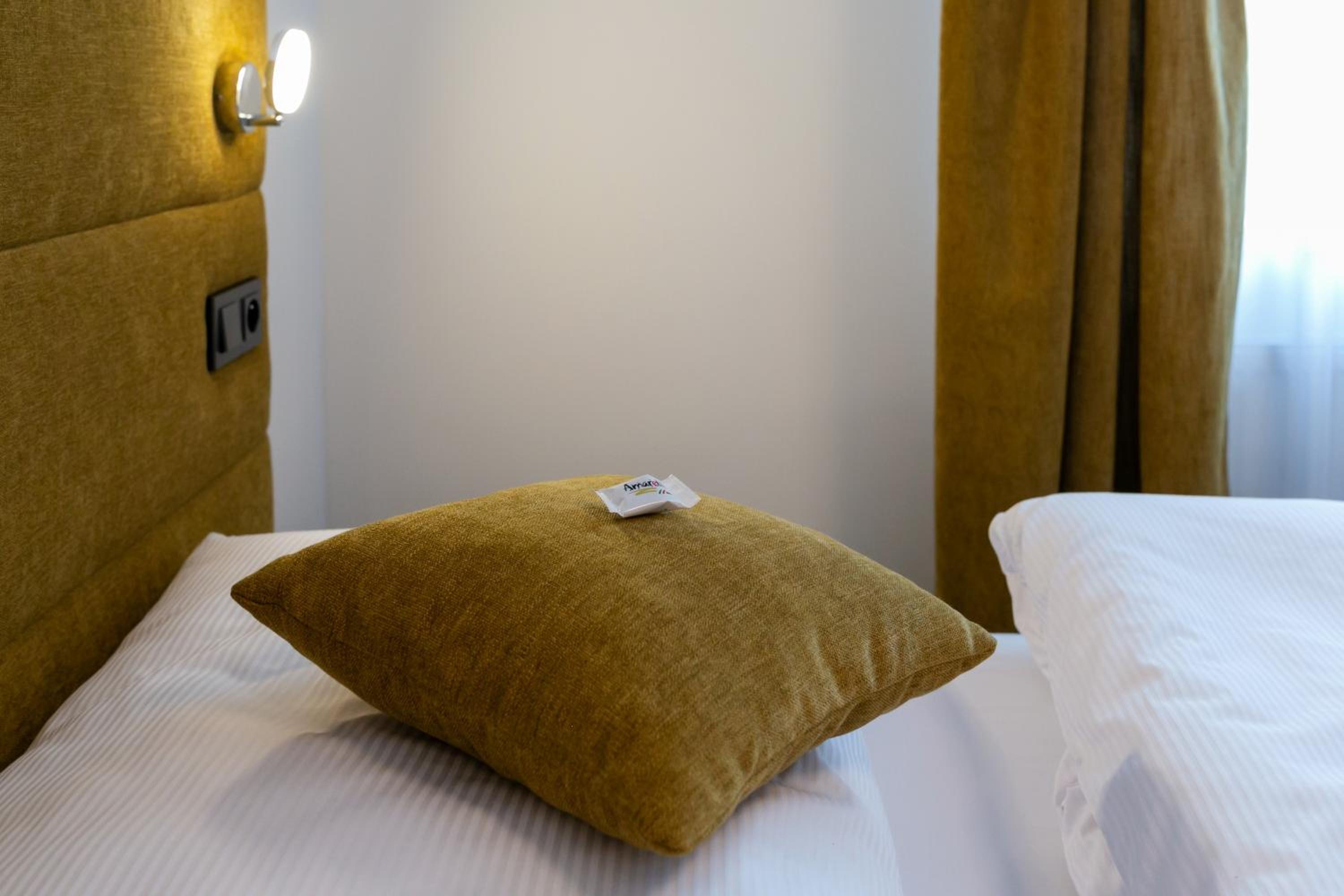Superior Double or Twin Room photo 3