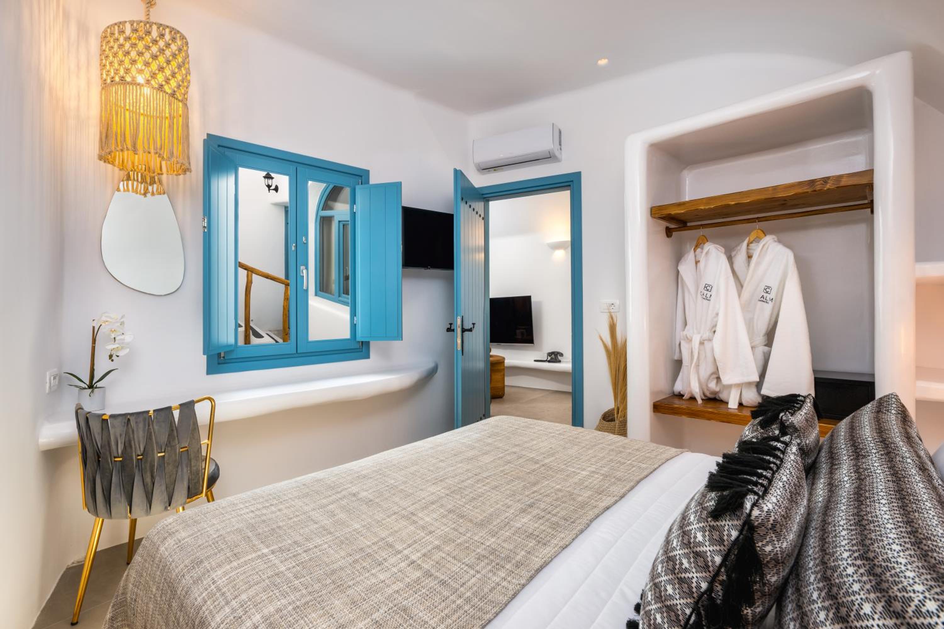 Two-Bedroom Villa - Photo 19