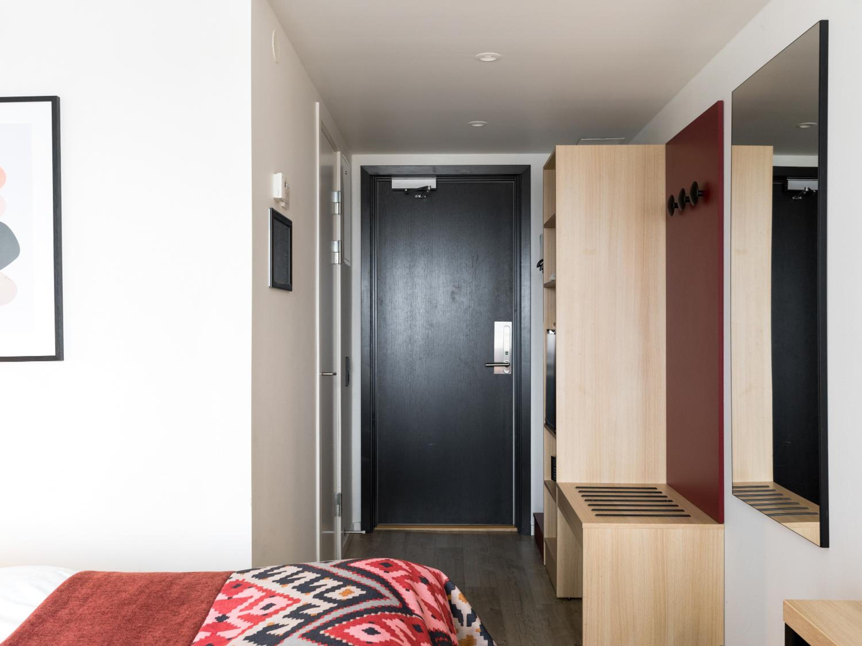 Standard Double Room - Photo 6