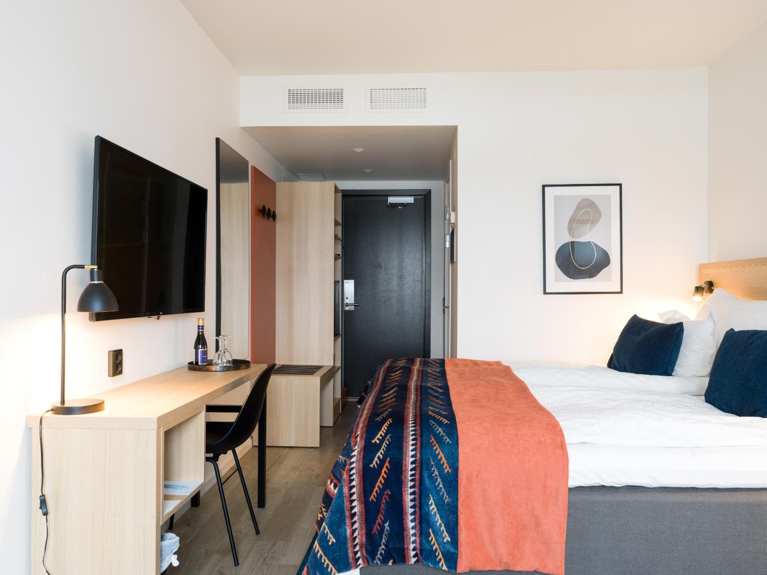 Standard Double Room - Photo 3