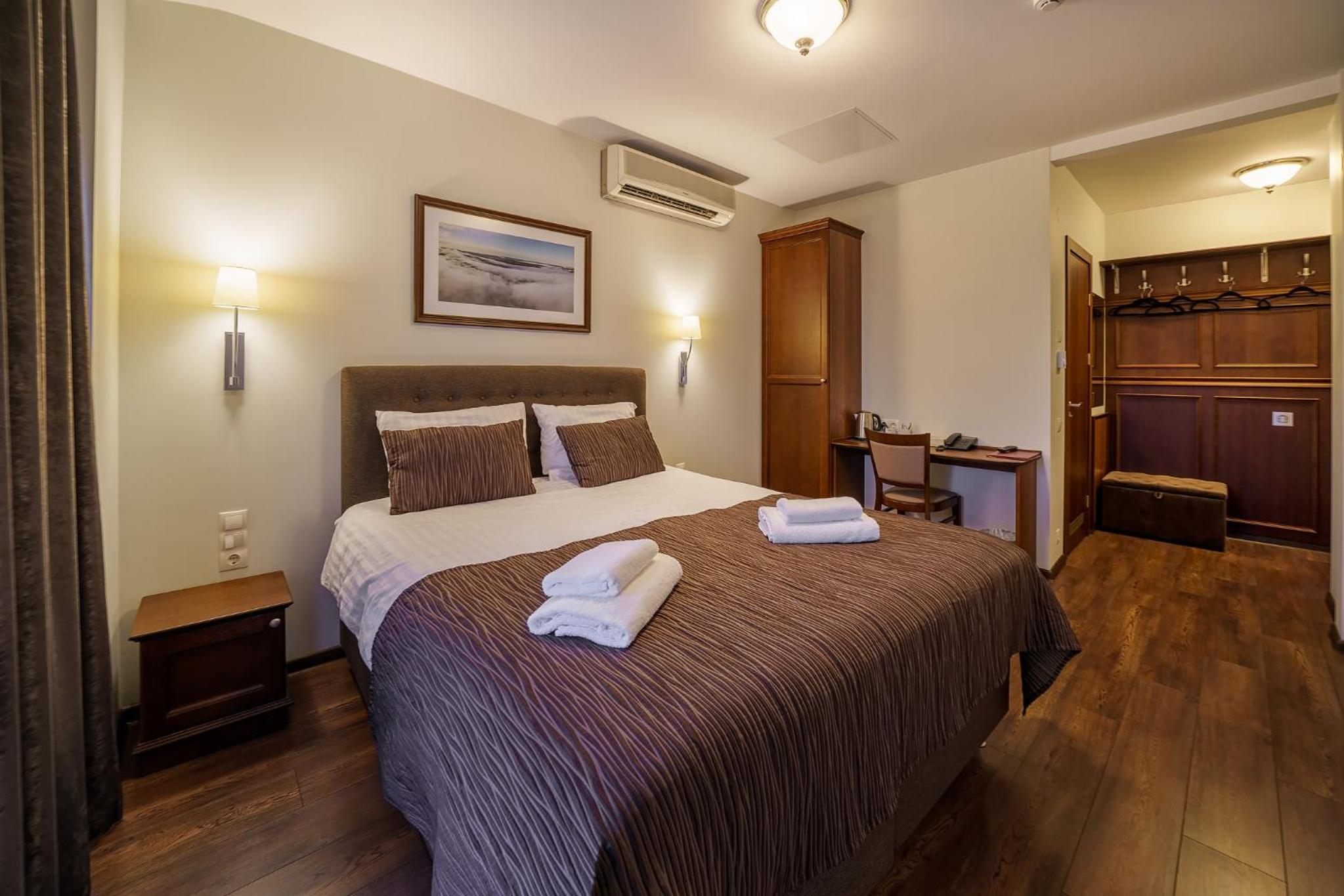 Double Room photo 3