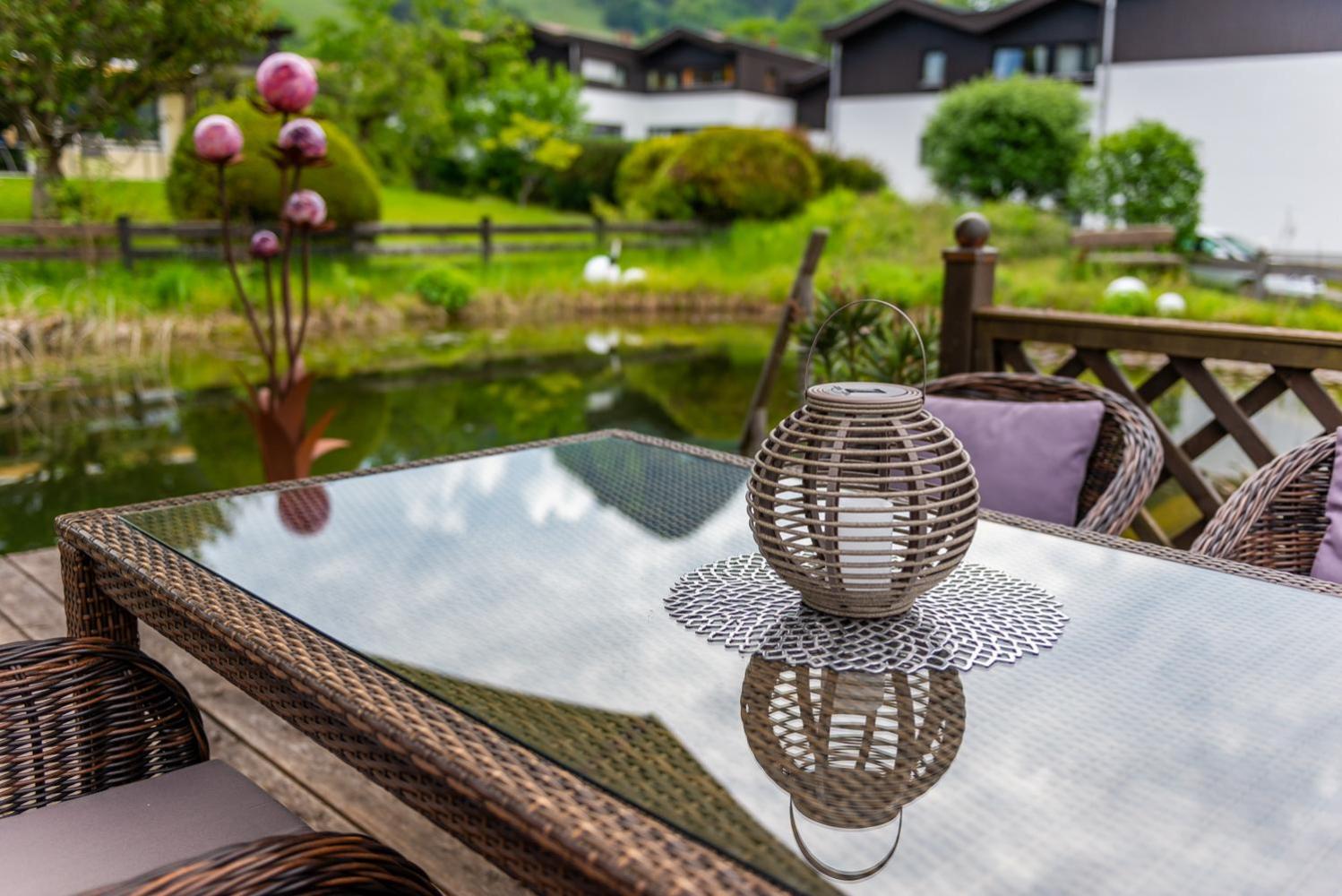 Doppelzimmer mit Seeblick - Photo 2