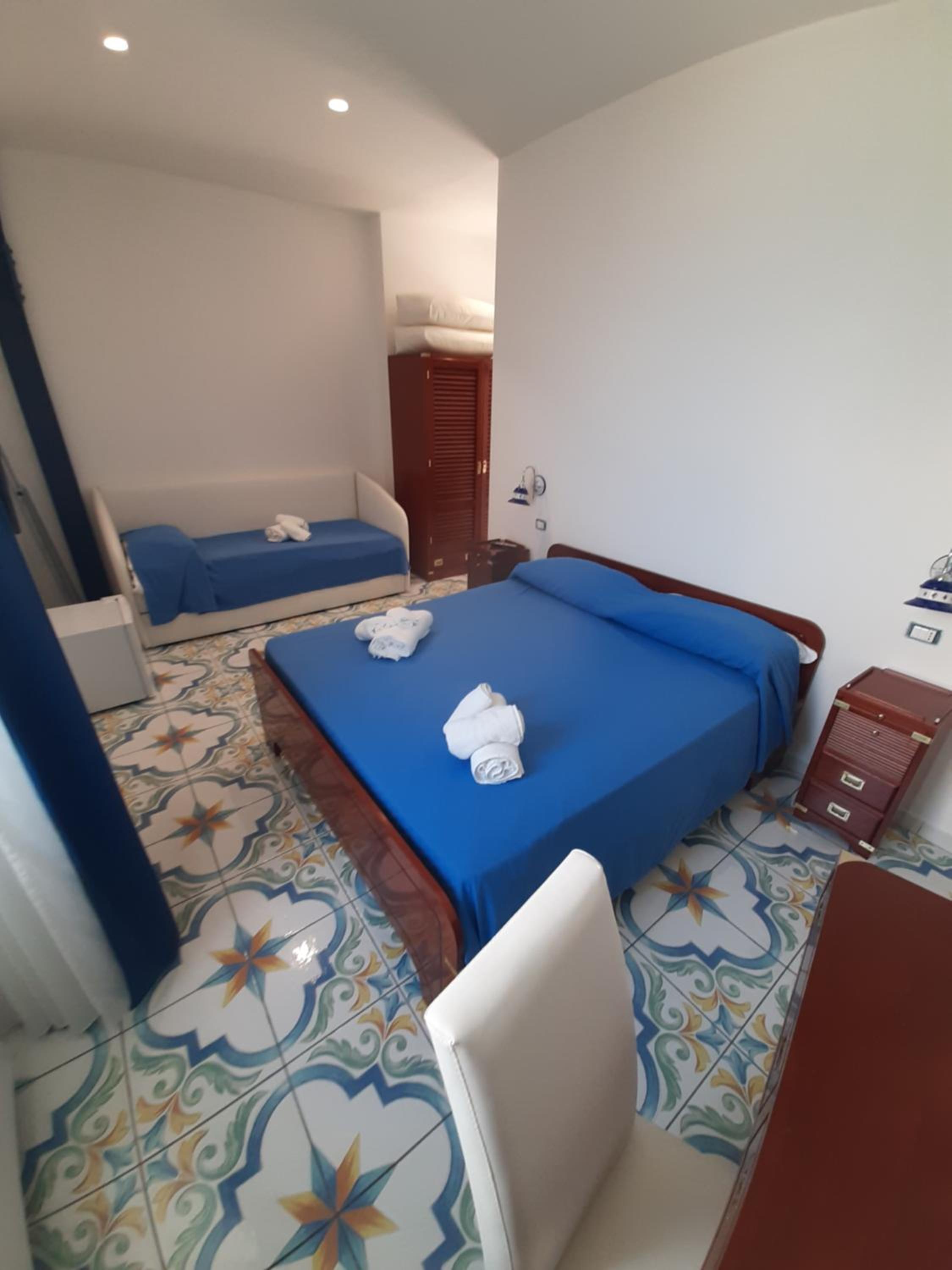 Deluxe Double or Twin Room with Sea View photo 1