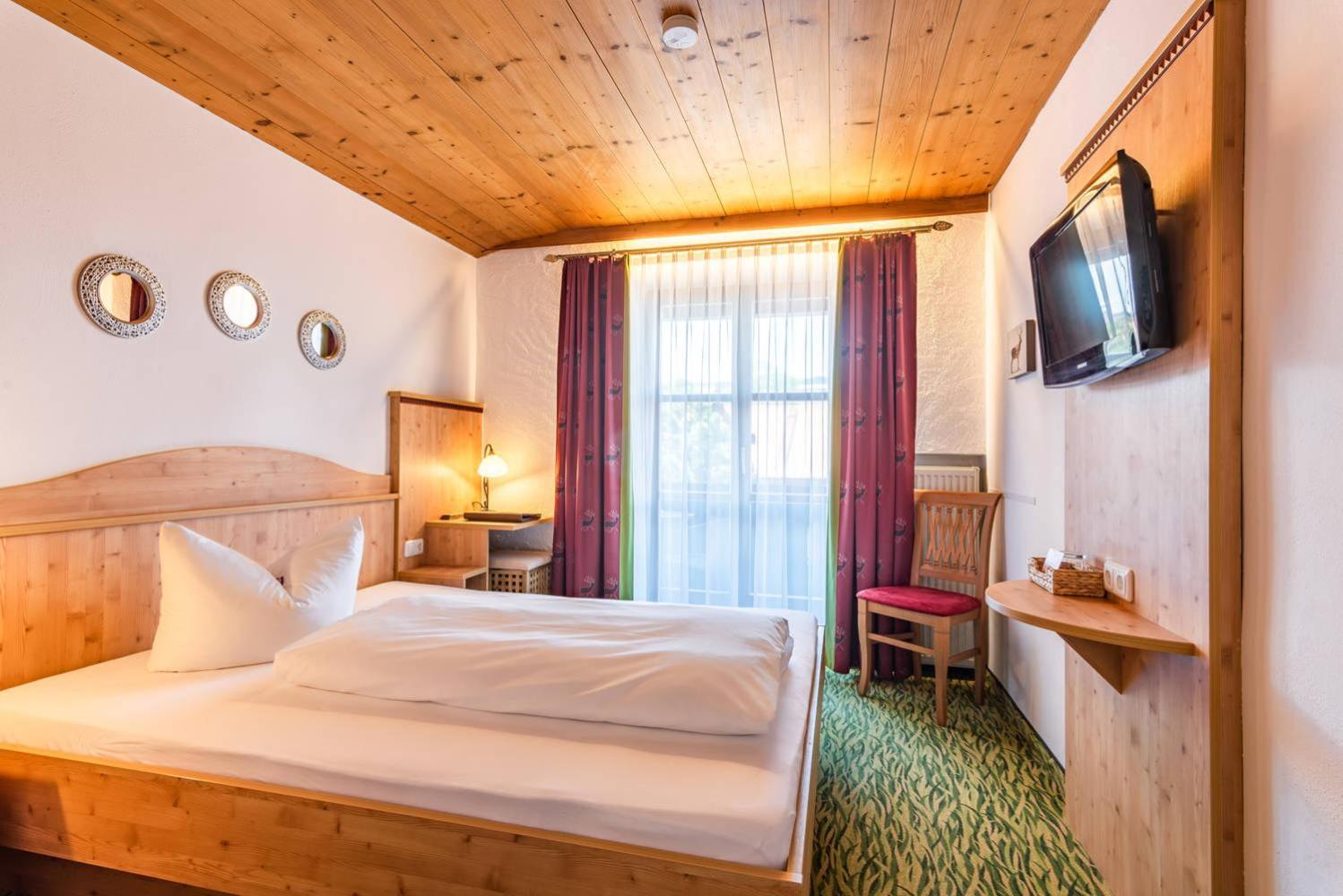 Doppelzimmer mit Bergblick