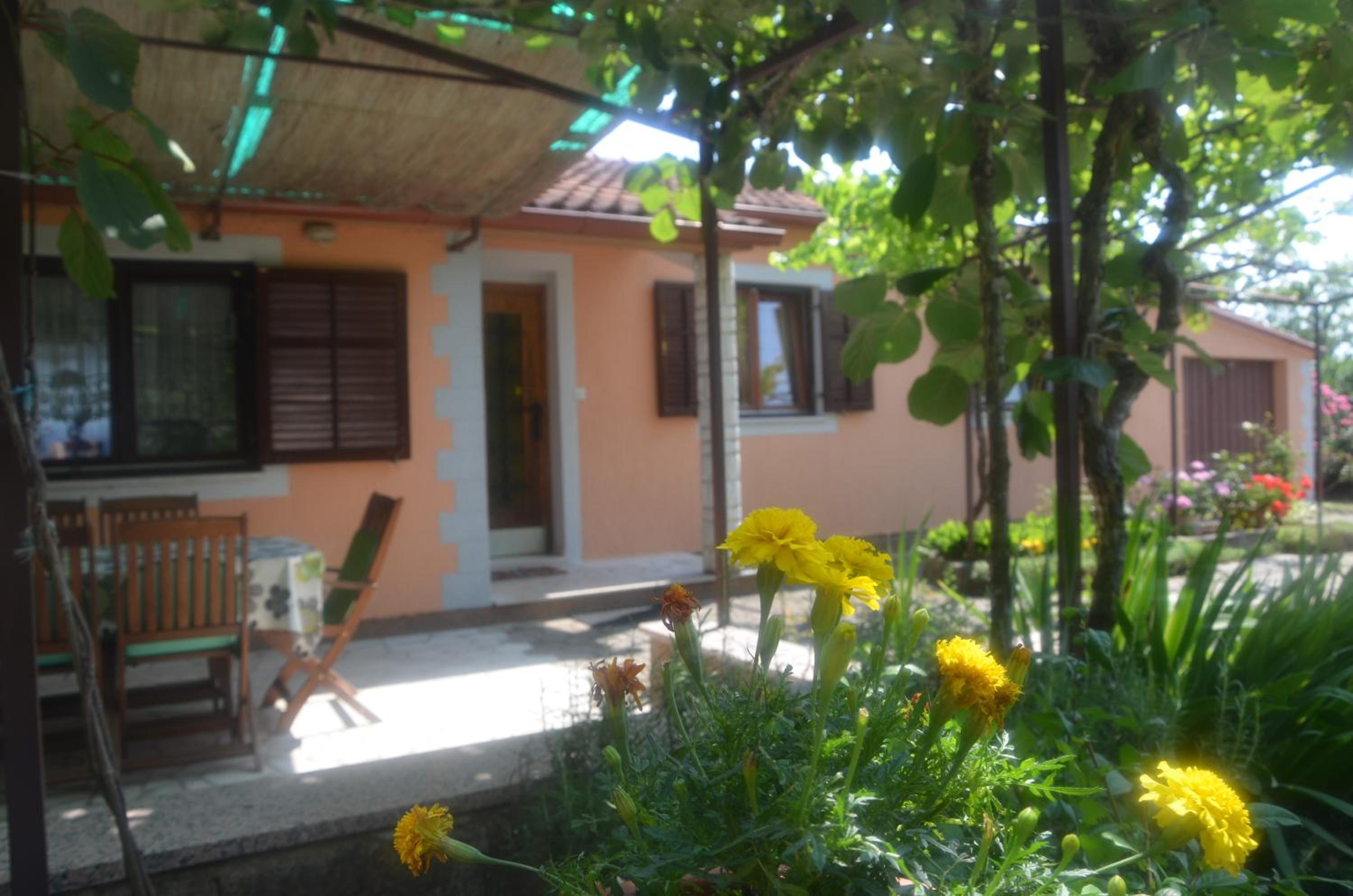 Three-Bedroom Villa photo 3