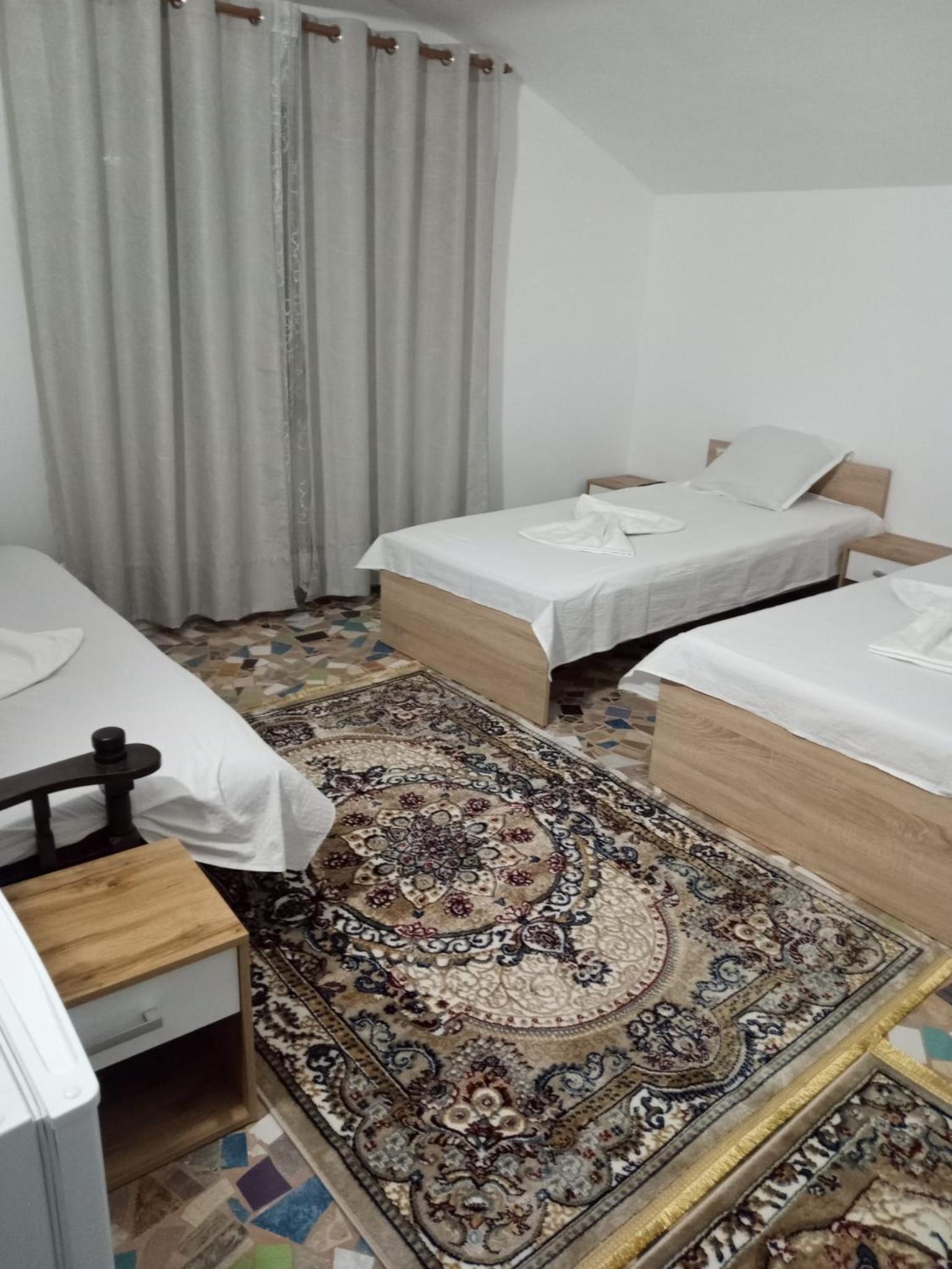 Triple Room - Photo 2