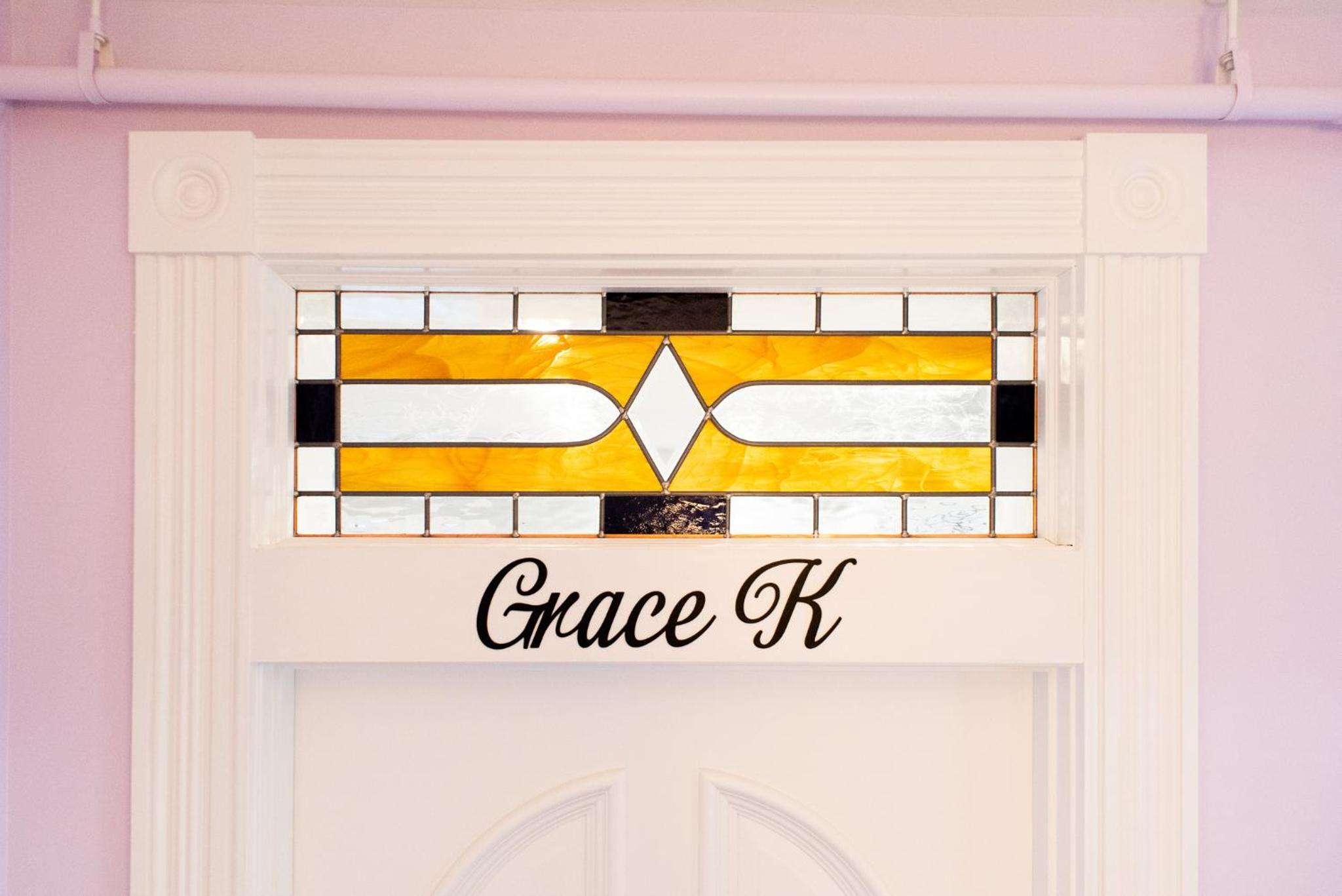 Queen Suite - Photo 7