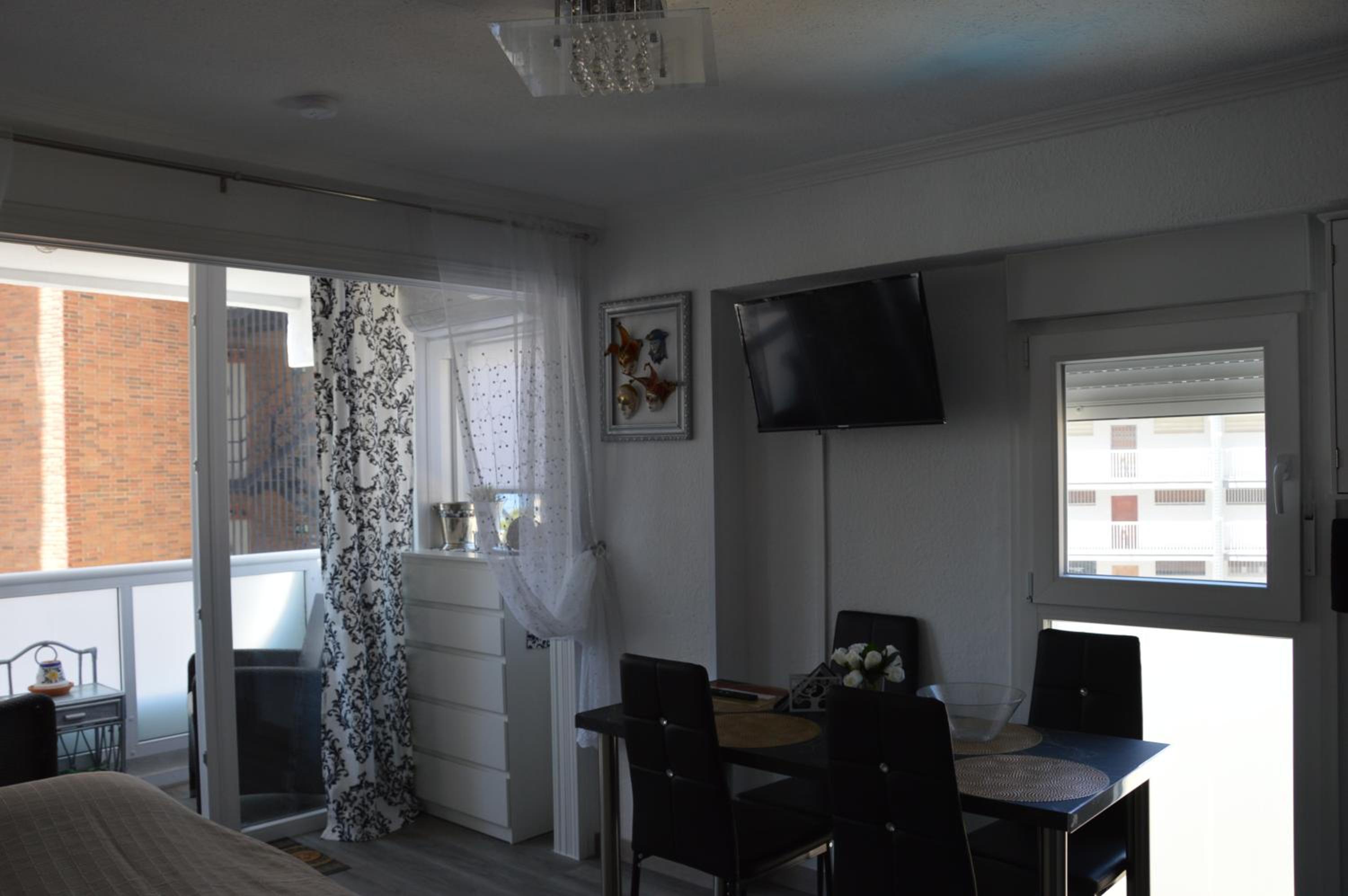Apartamento con Balcón