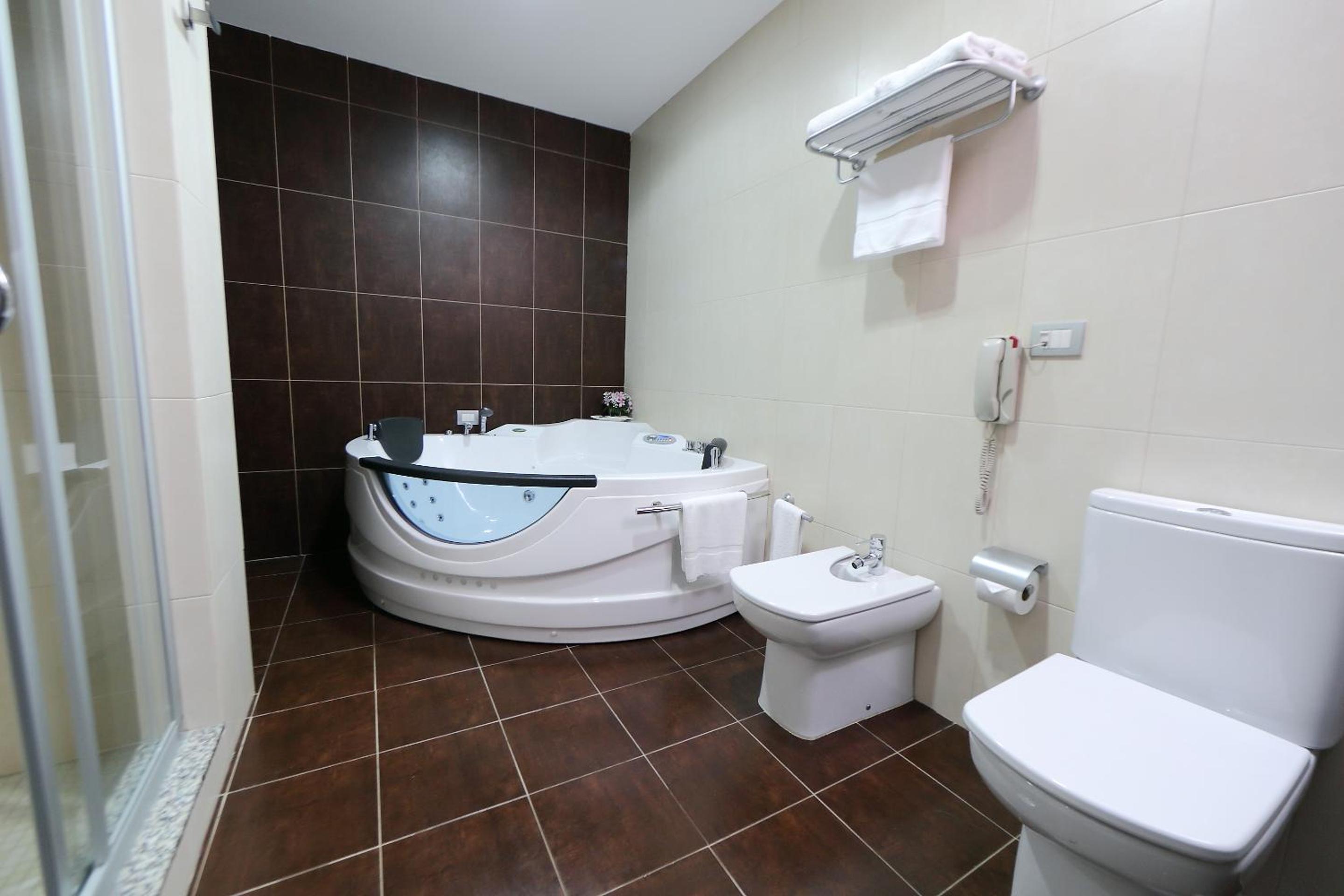 Master Suite - Photo 10
