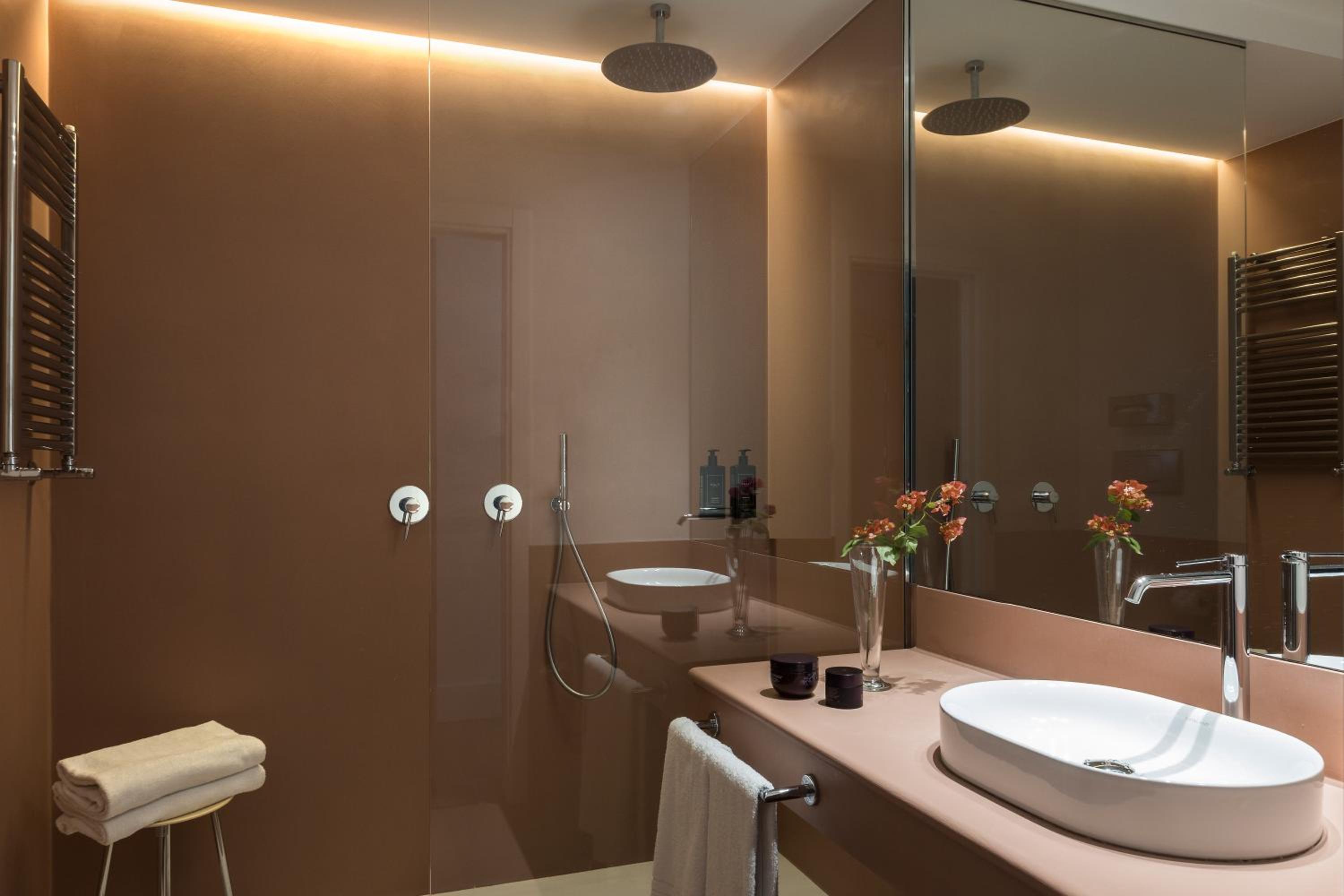 Superior Double Room - Photo 3
