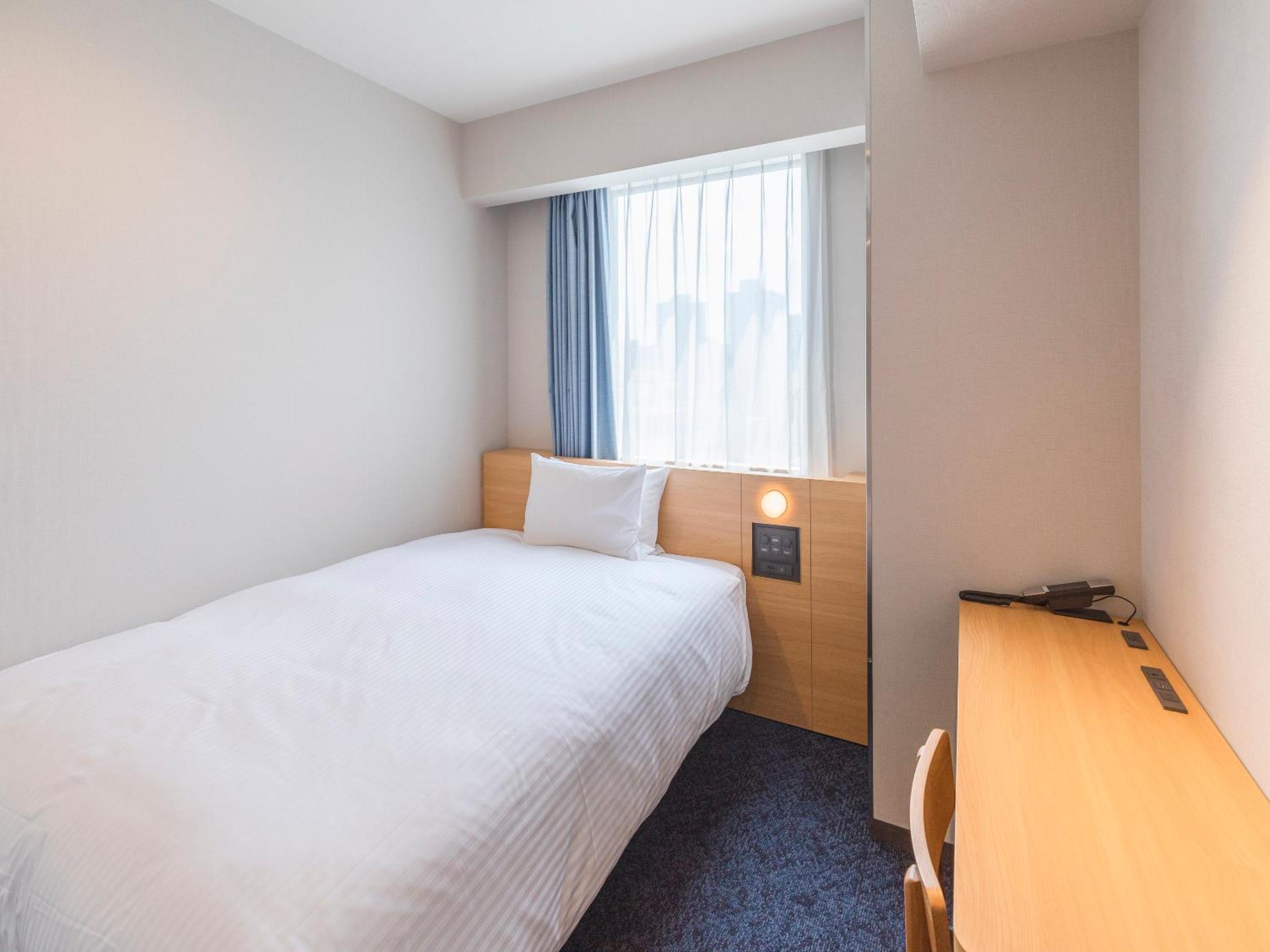 Standard Double Room - Non-Smoking - Photo 11