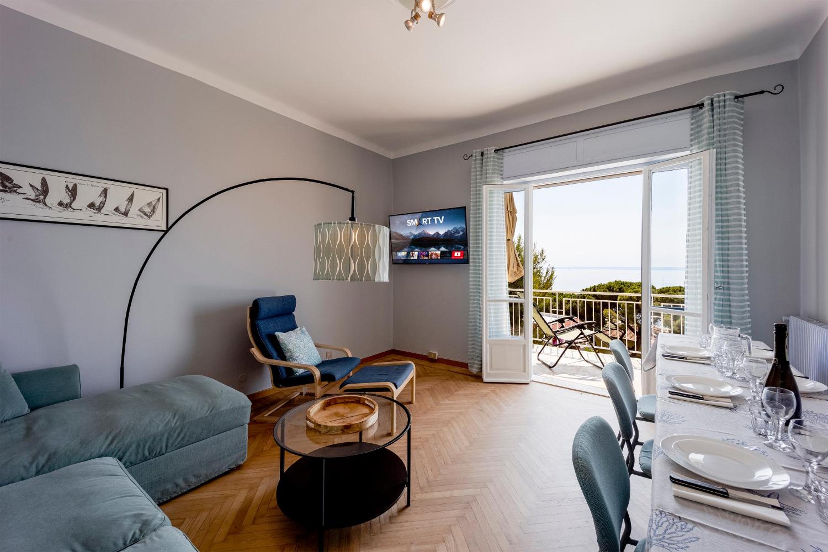 Apartment with Sea View